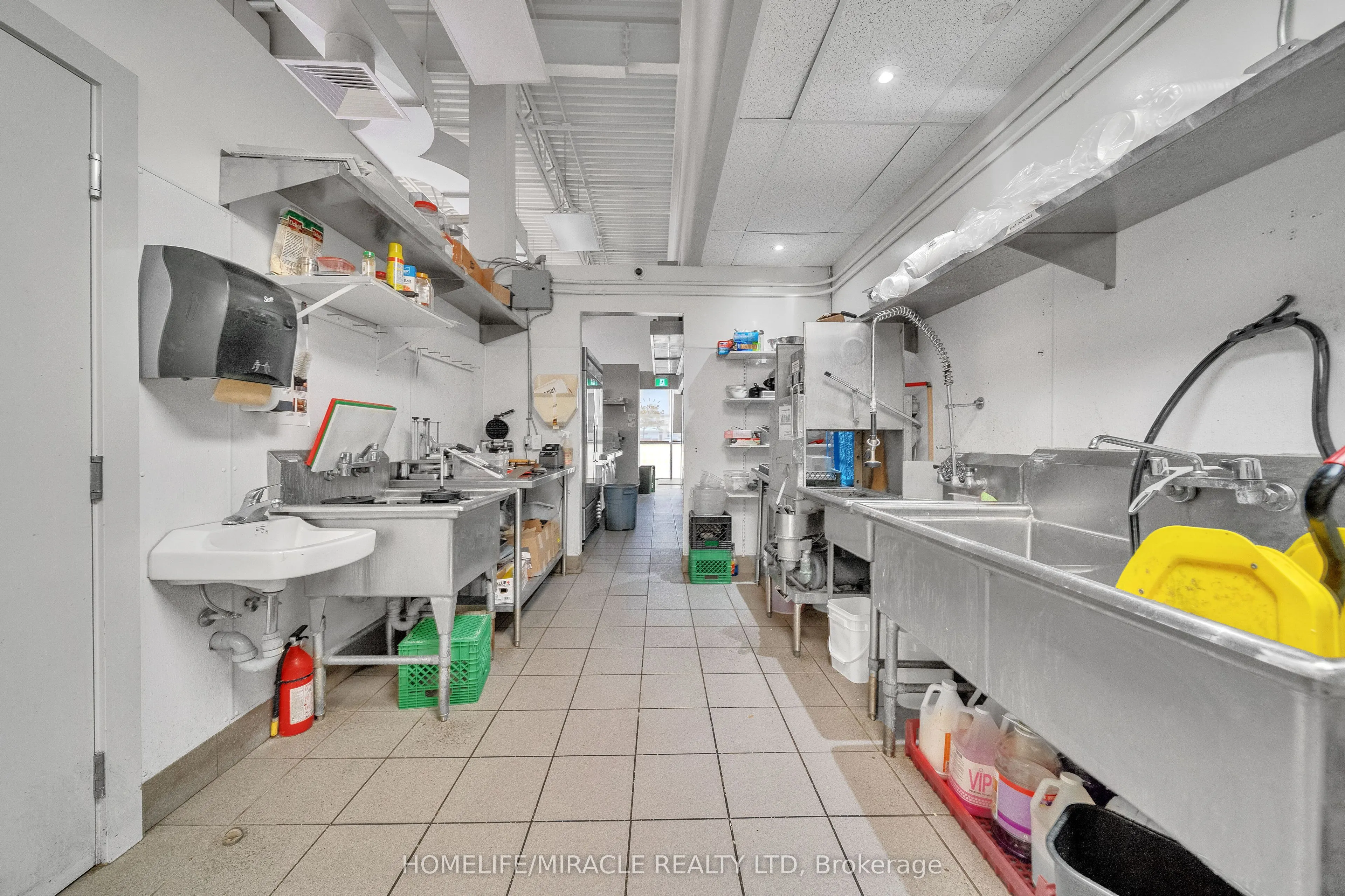 4293 King Street E, #6