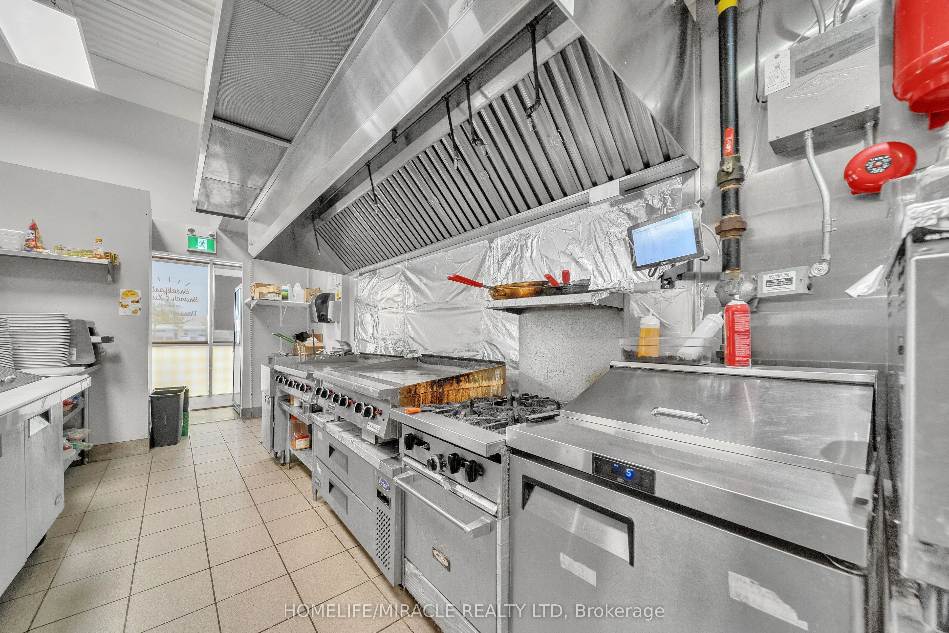 4293 King Street E, #6