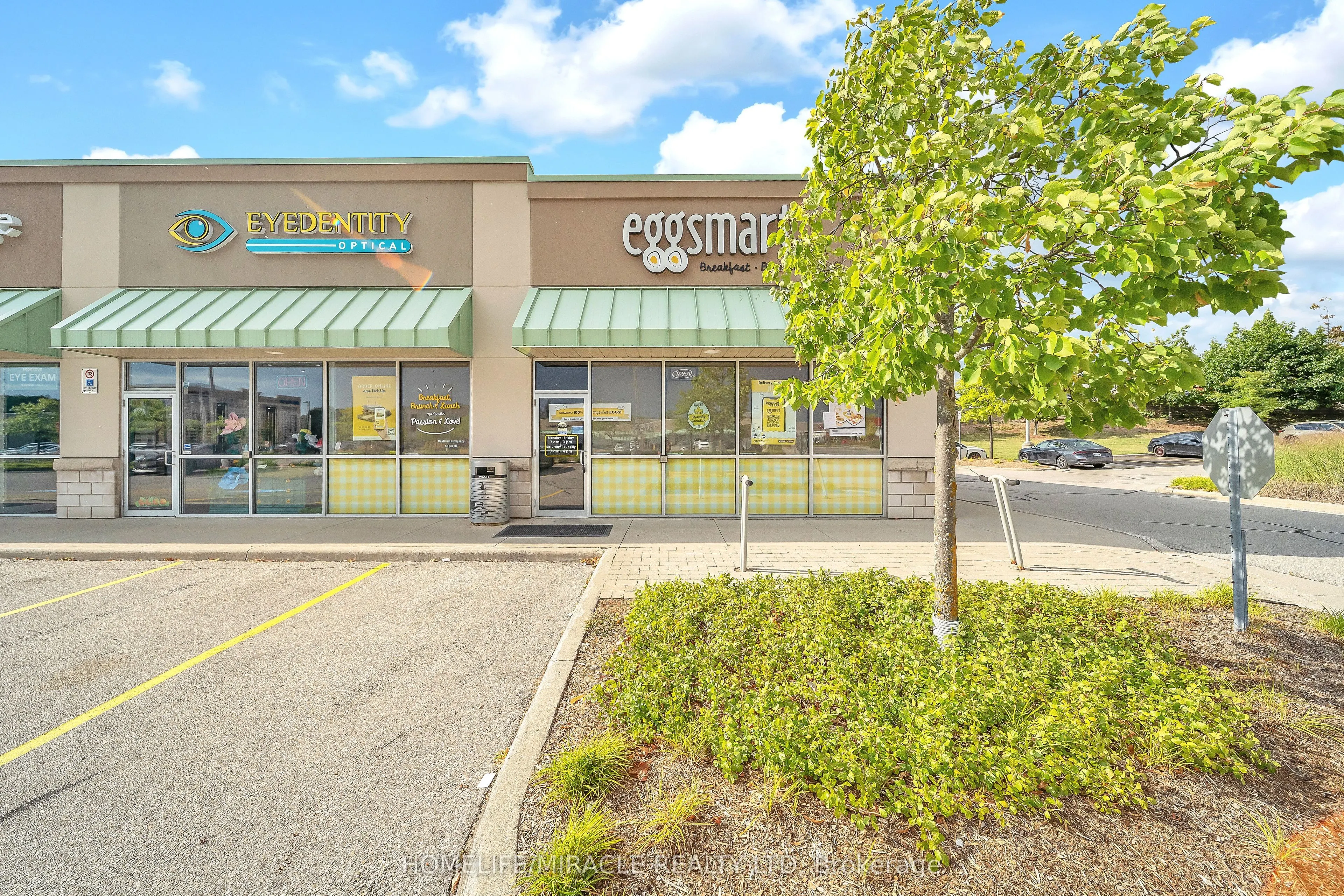 4293 King Street E, #6