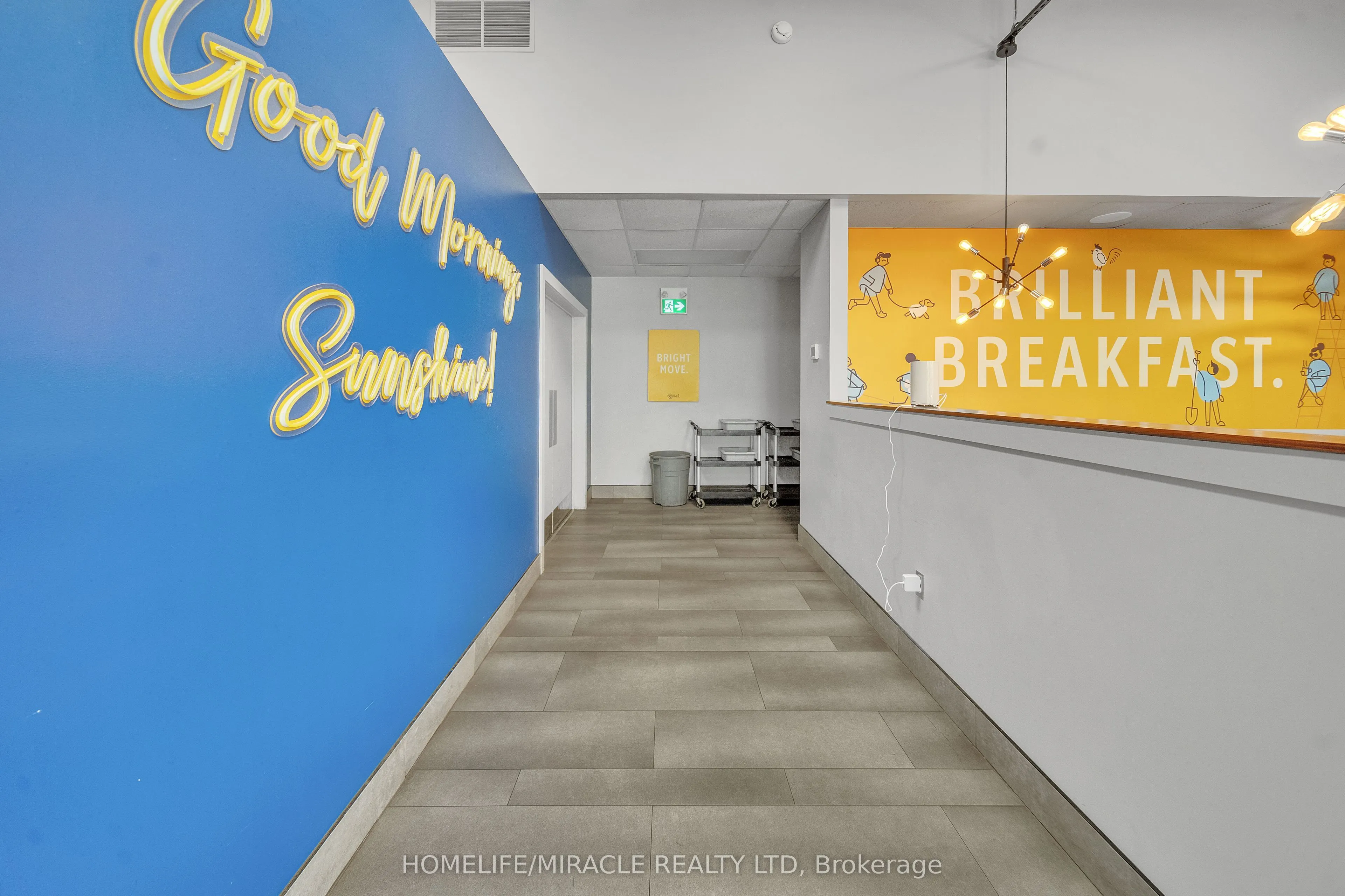 4293 King Street E, #6