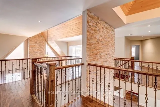 102 Hemlock Court