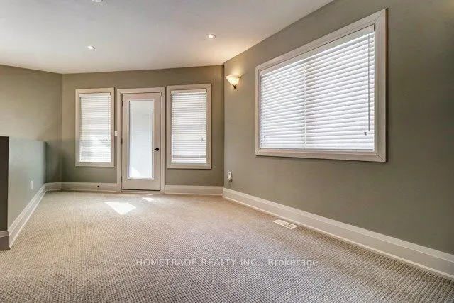 102 Hemlock Court