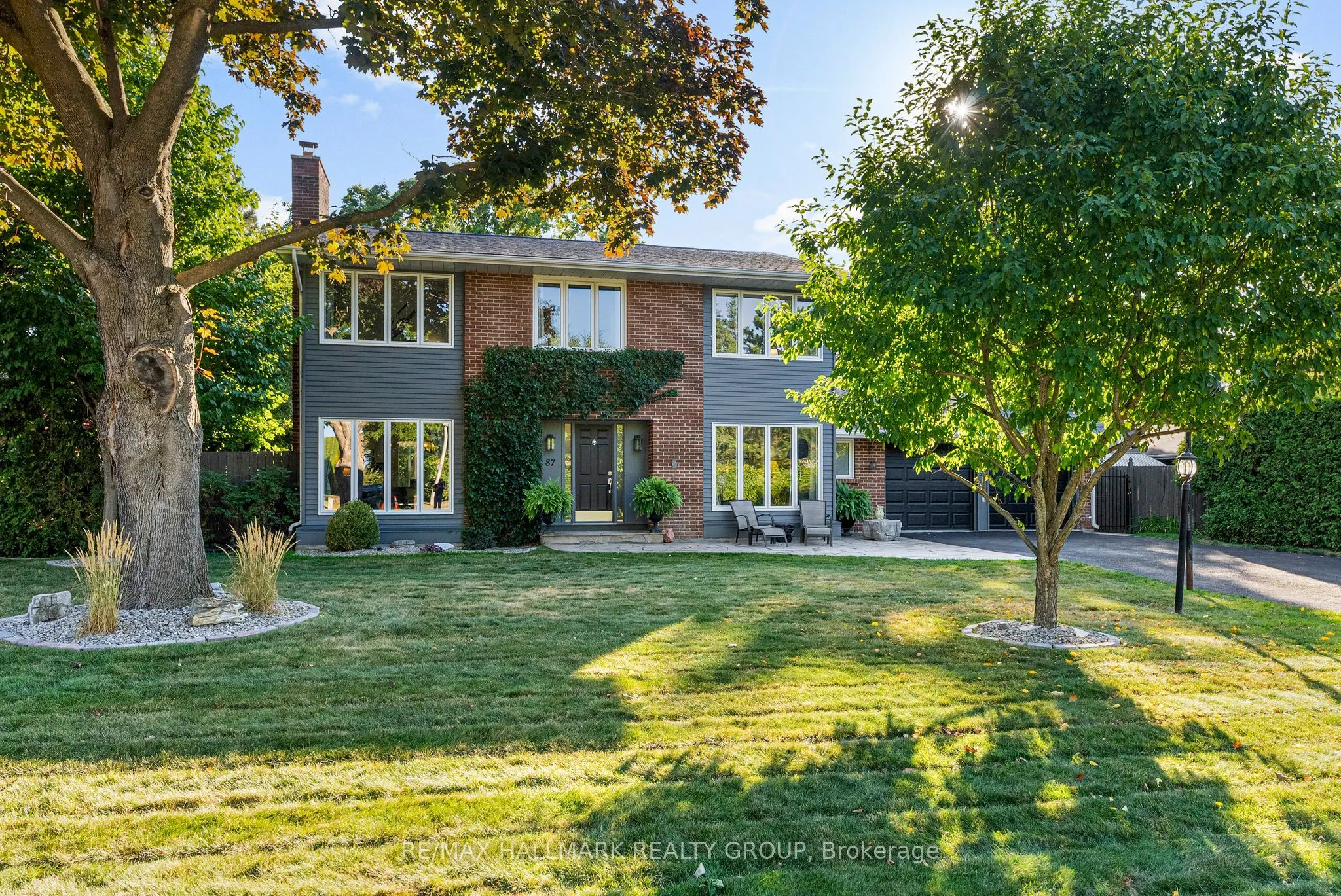 87 Leacock Drive