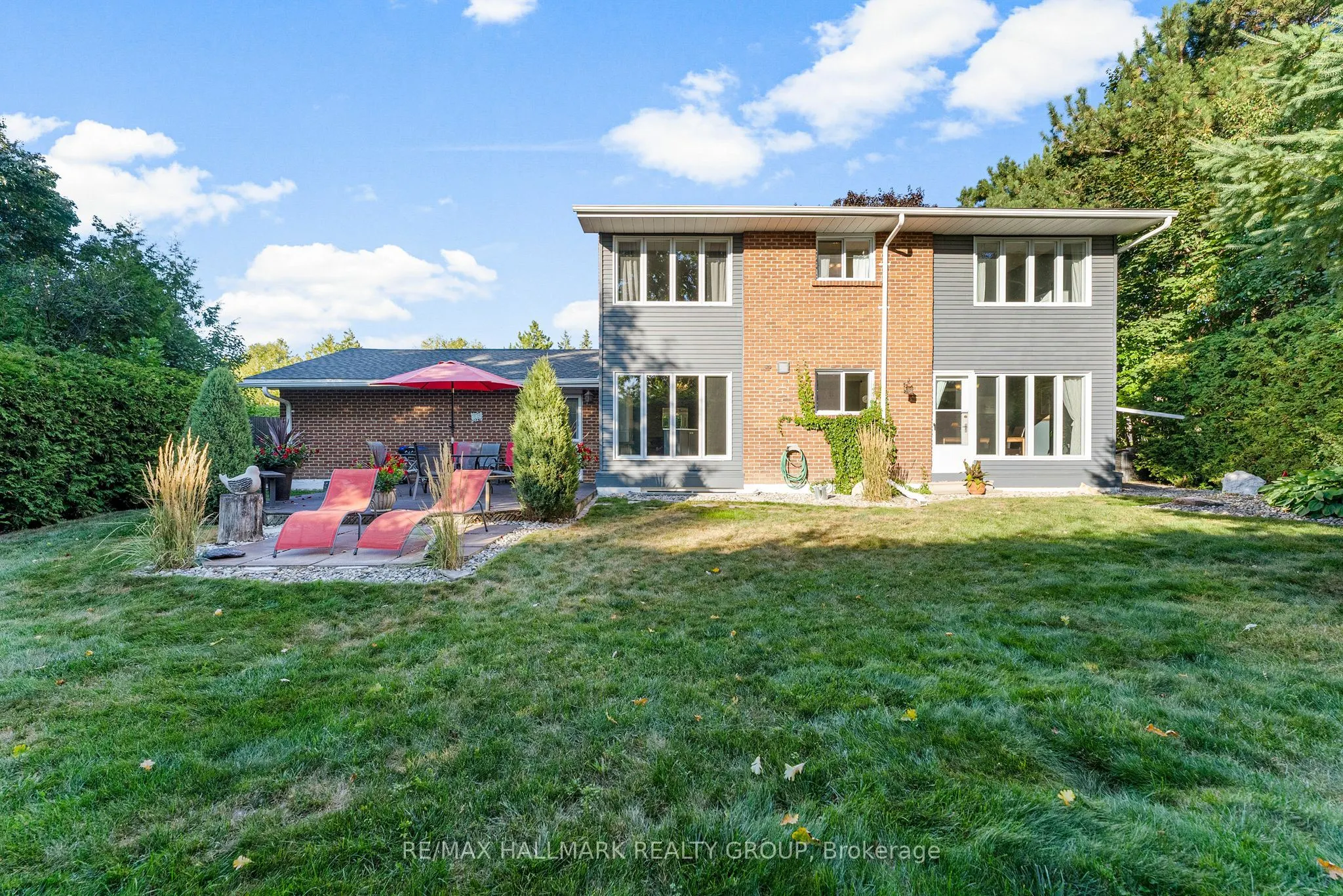 87 Leacock Drive