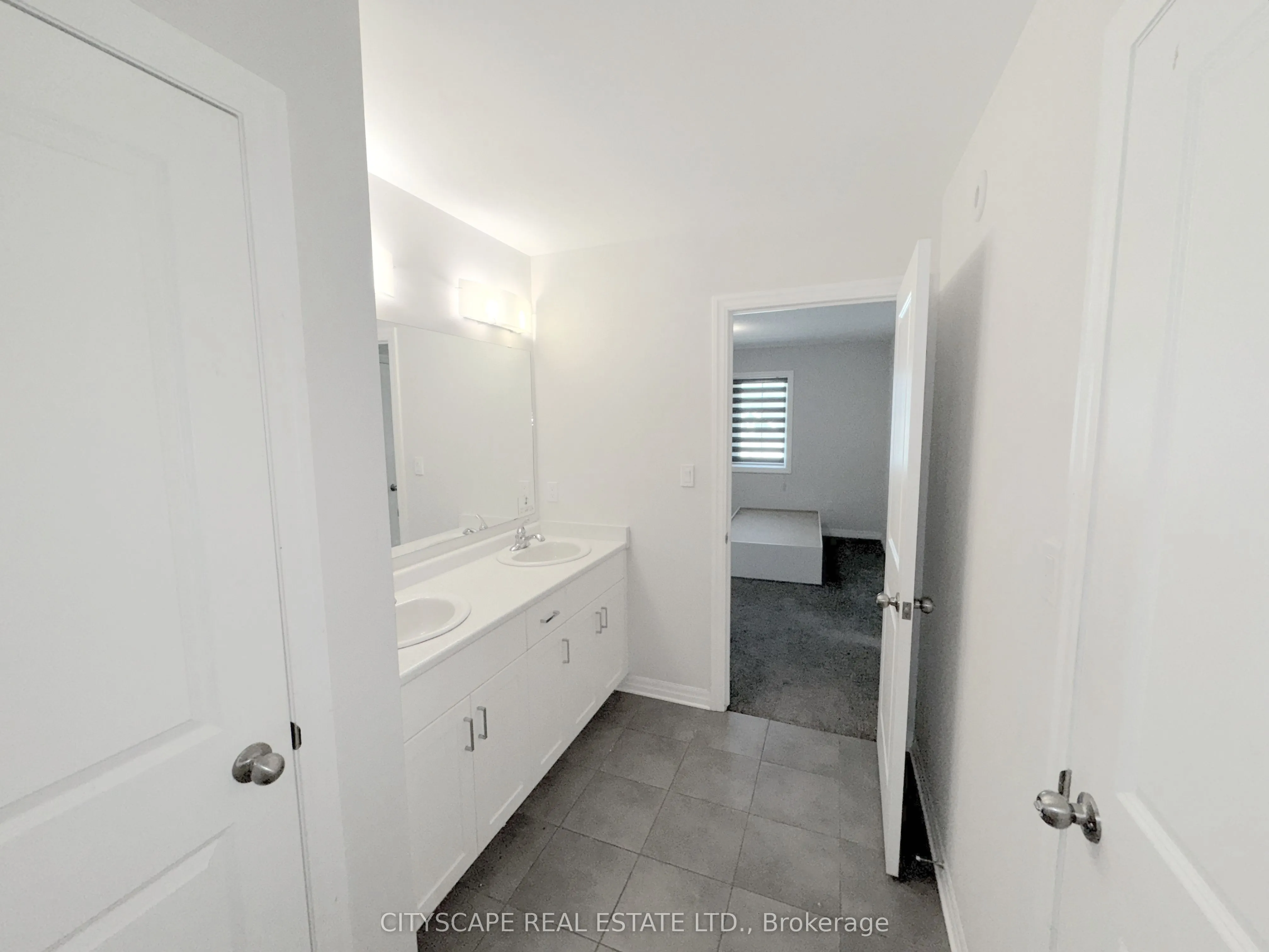 118 Benjamin Parkway
