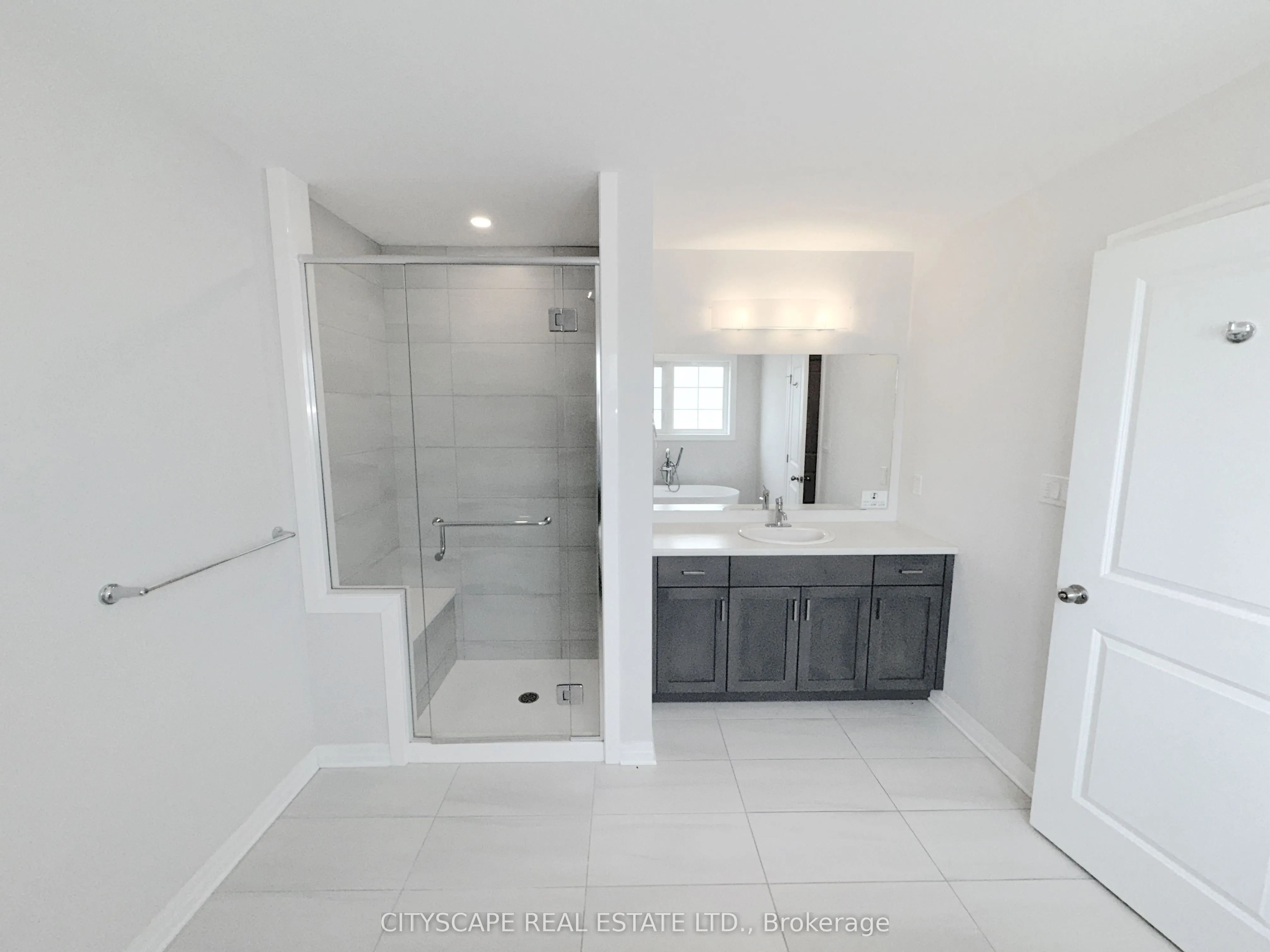 118 Benjamin Parkway