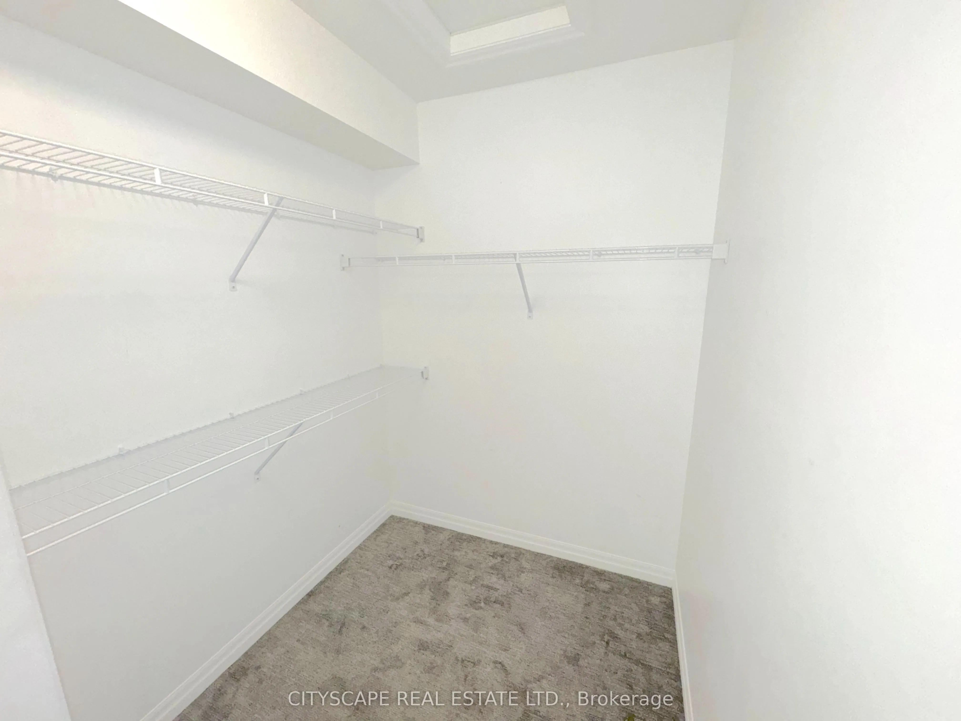 118 Benjamin Parkway