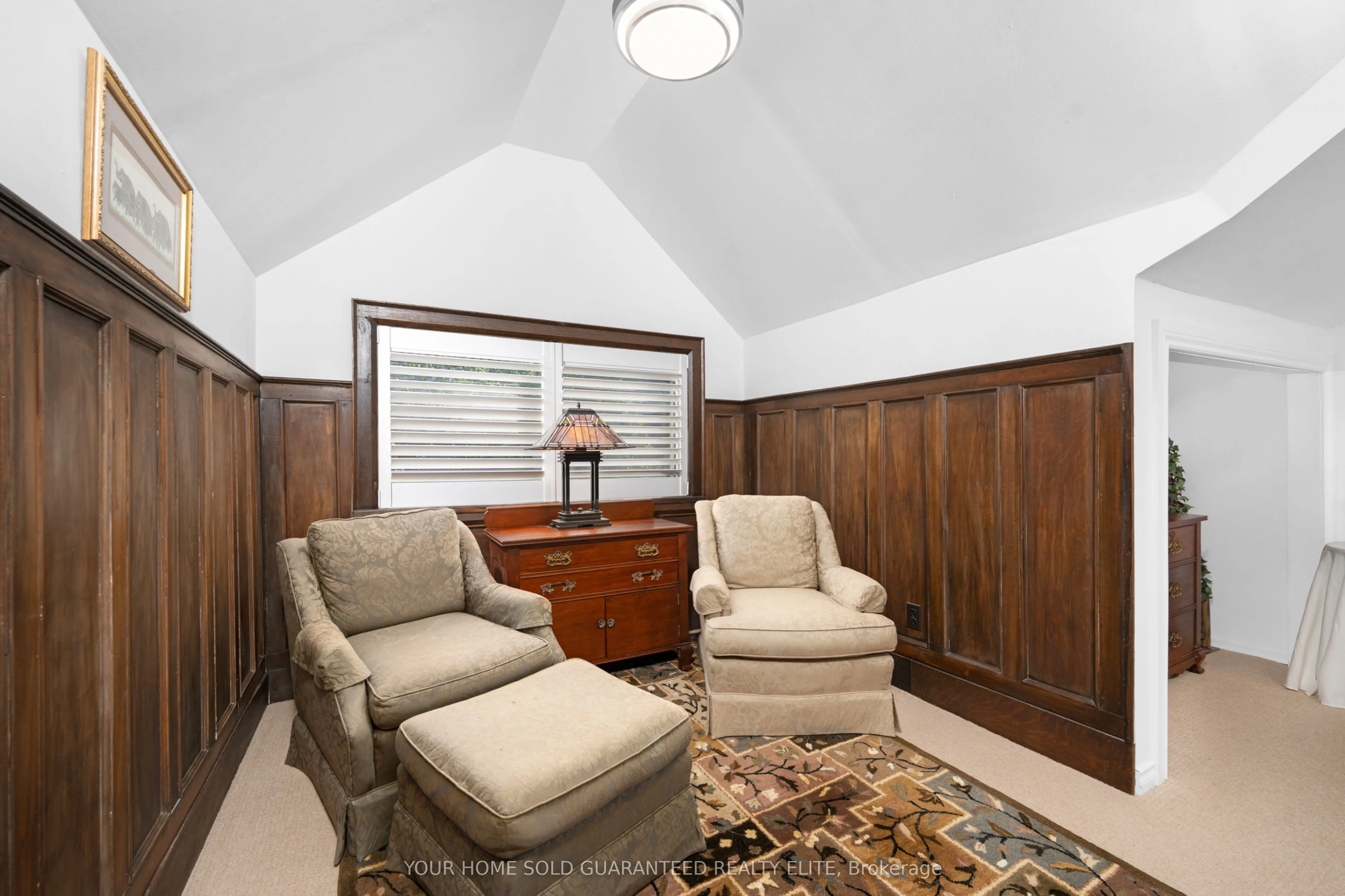 46 Newton Avenue