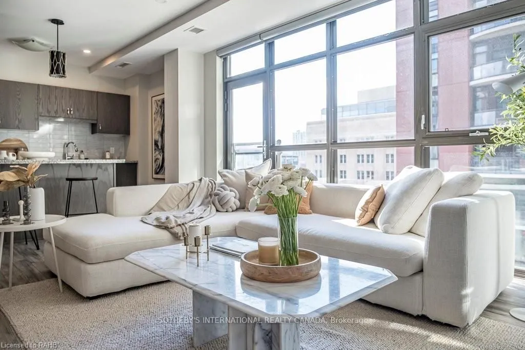 118 King Street E, #716