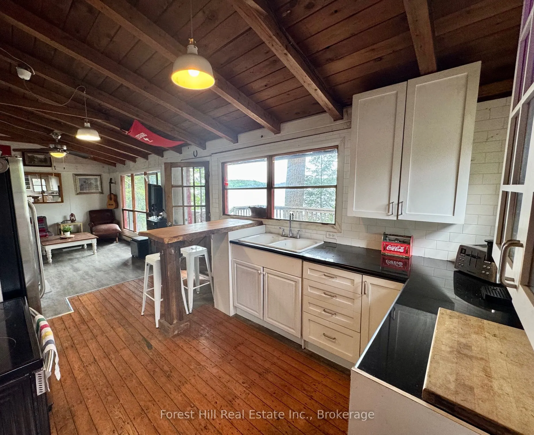 1293 Causeway Drive