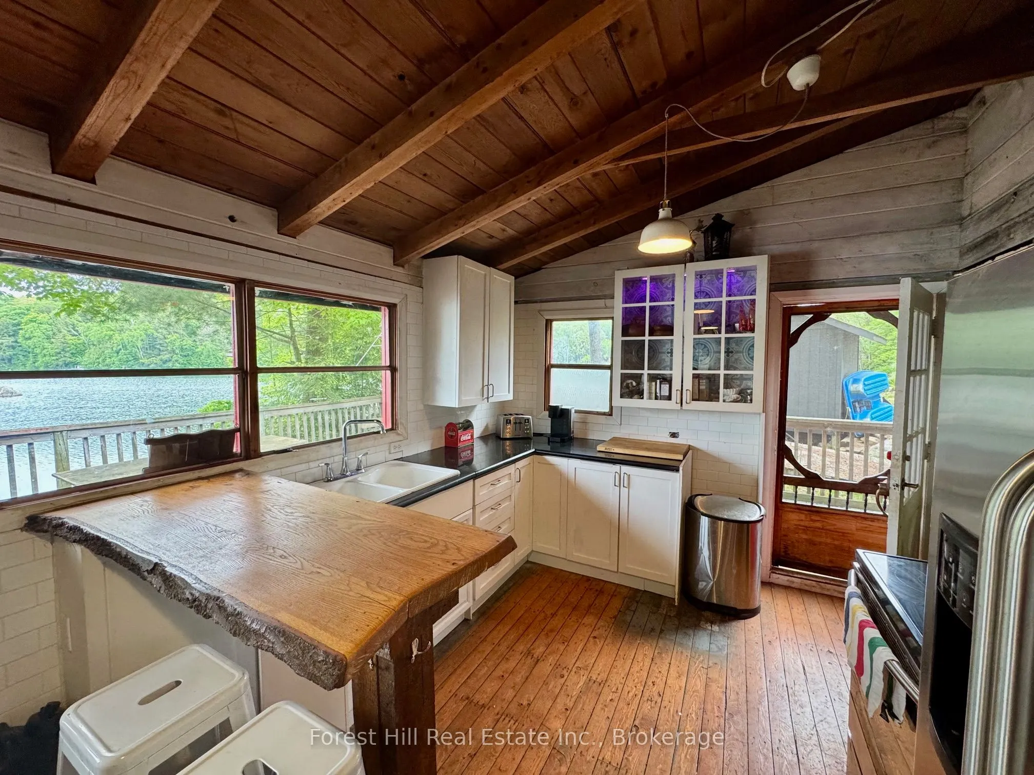1293 Causeway Drive