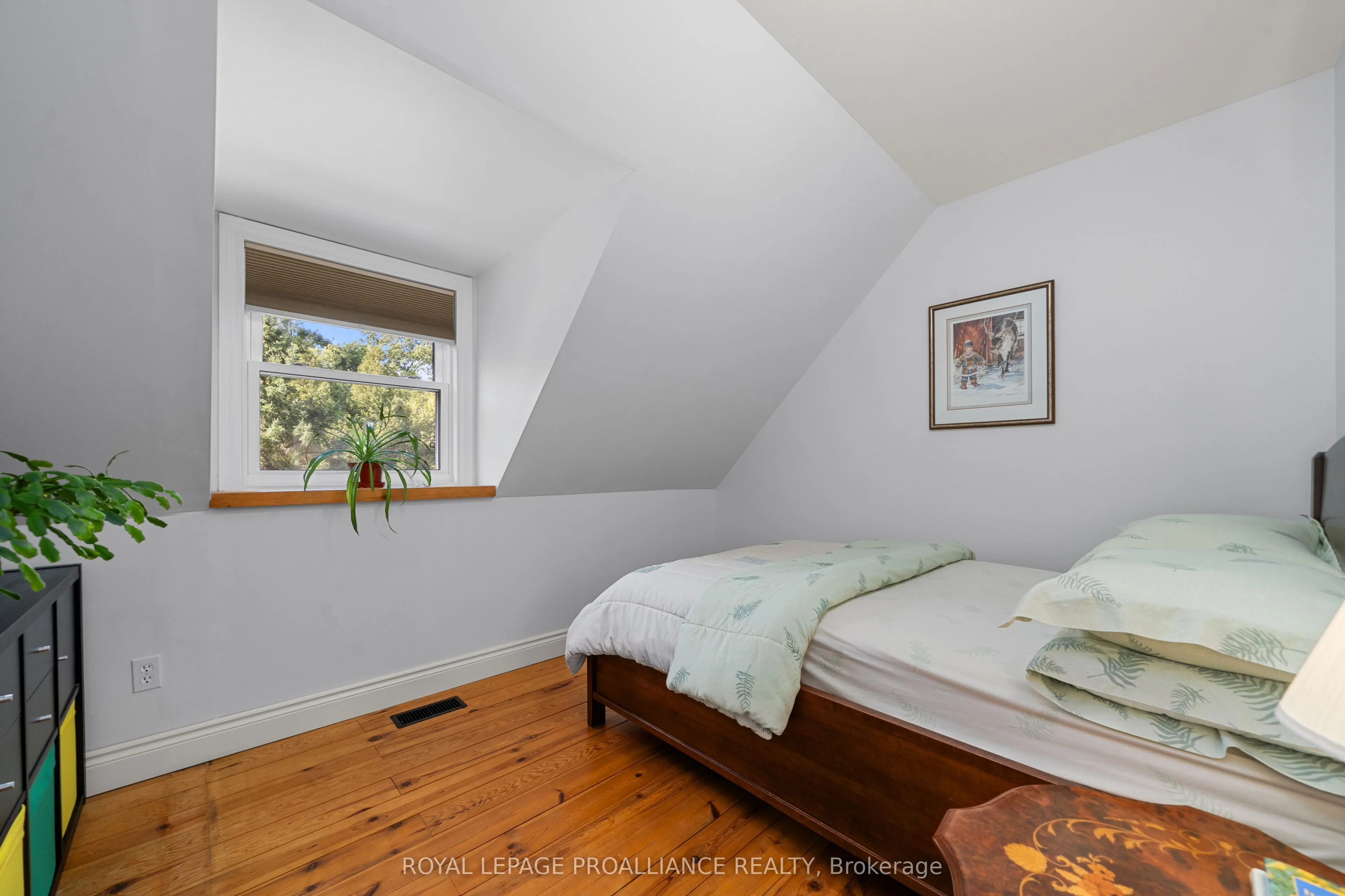 1779 Moira Road