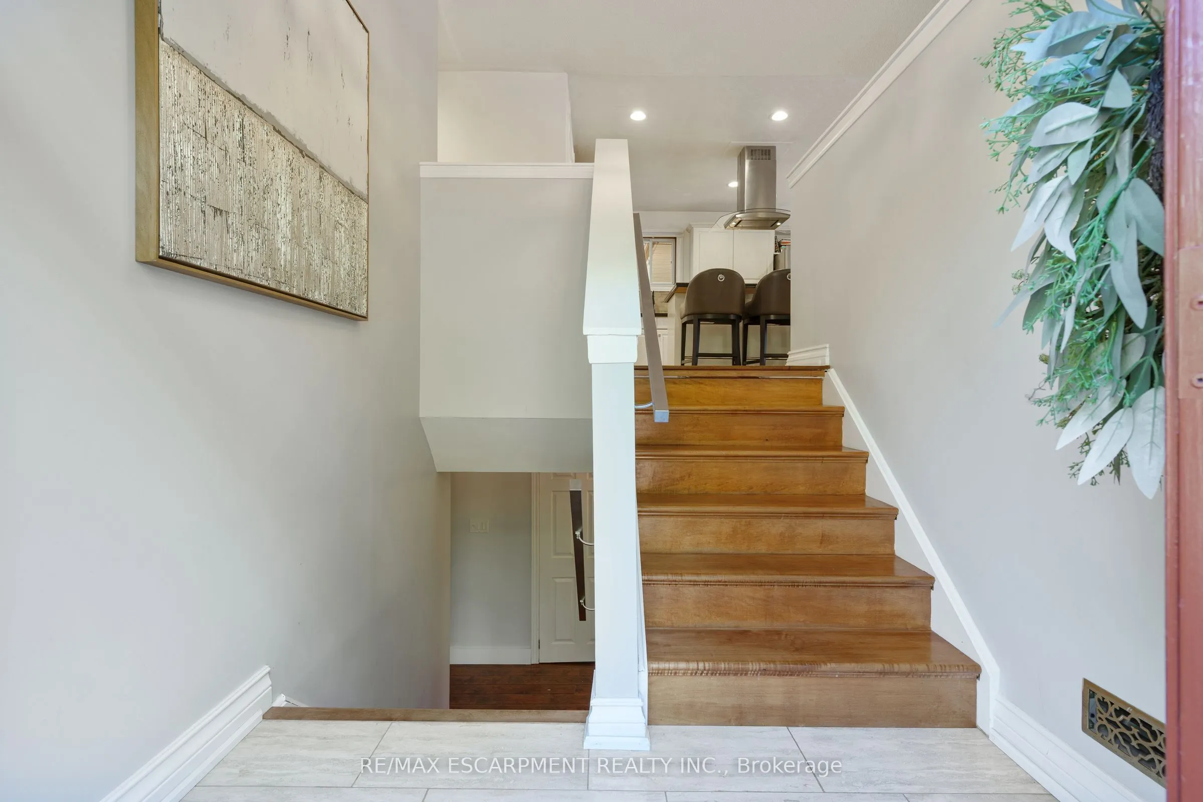304 Central Avenue