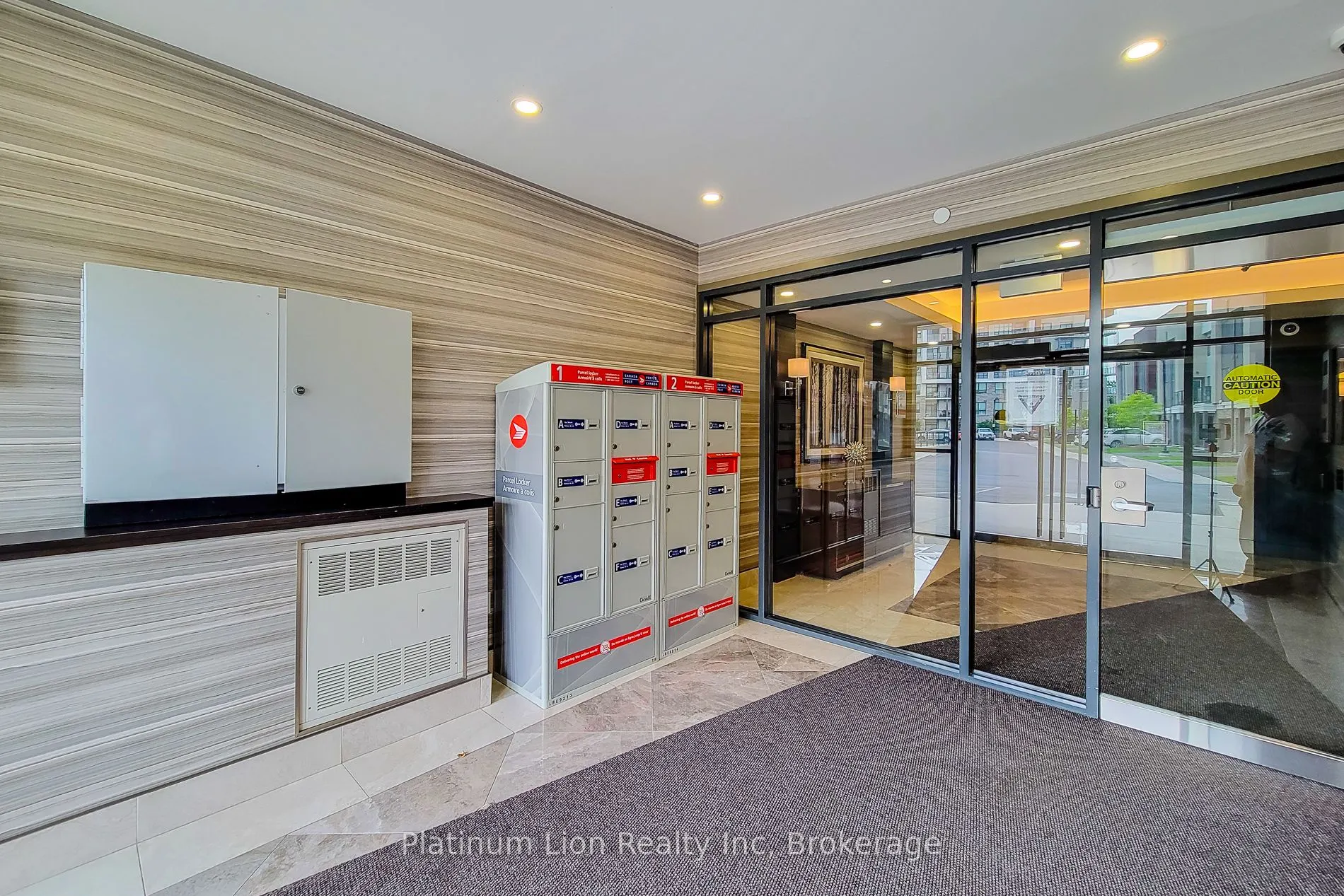 101 Shoreview Place, #513