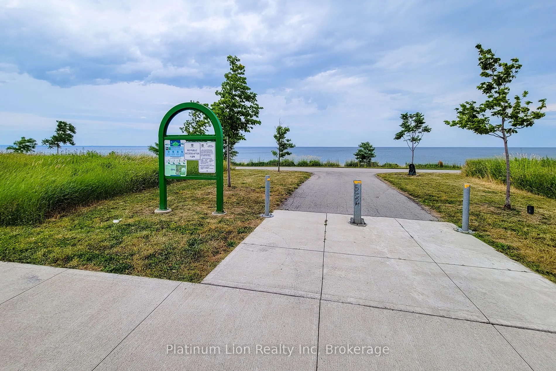 101 Shoreview Place, #513