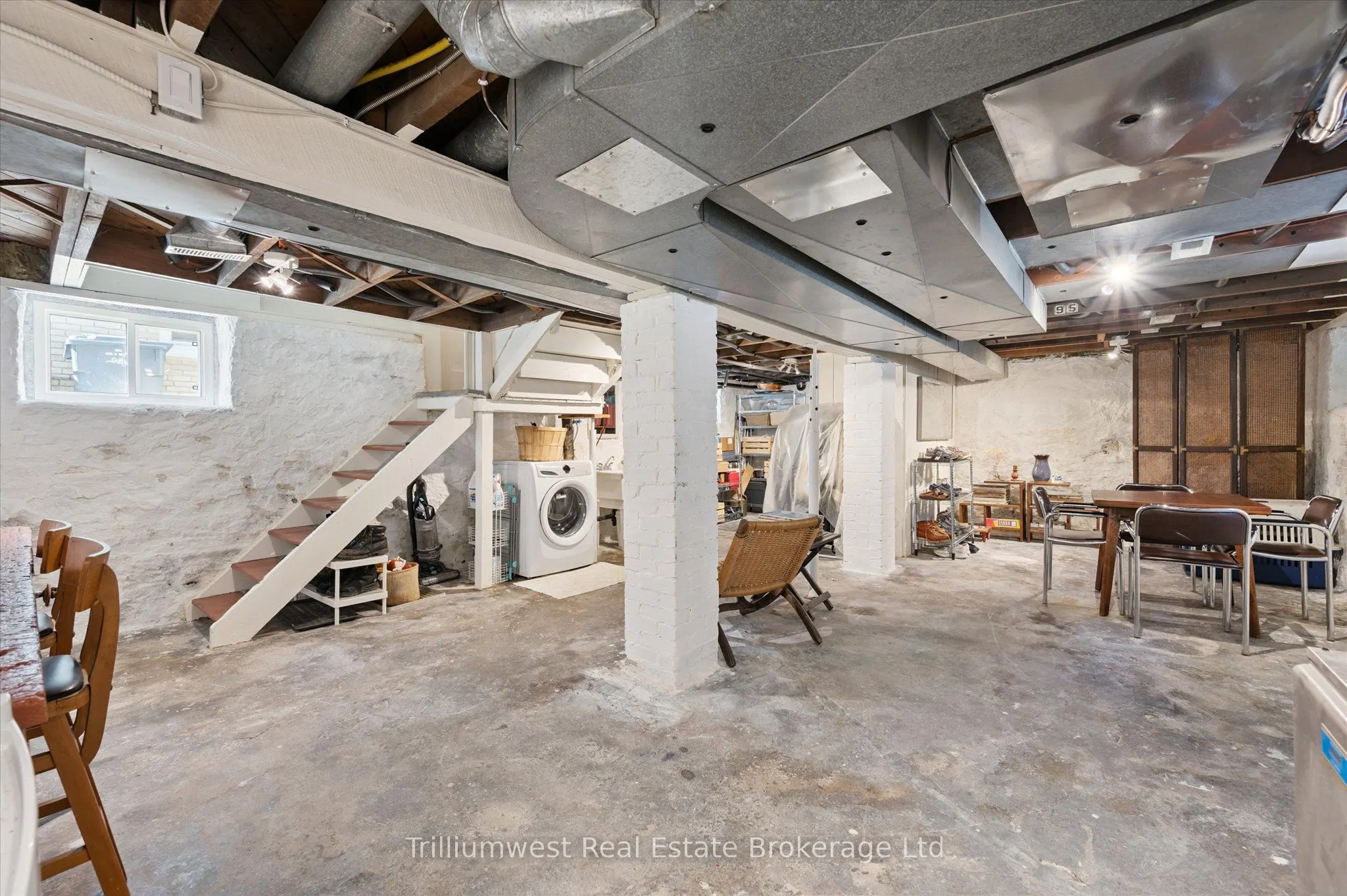 297 Waterloo Avenue