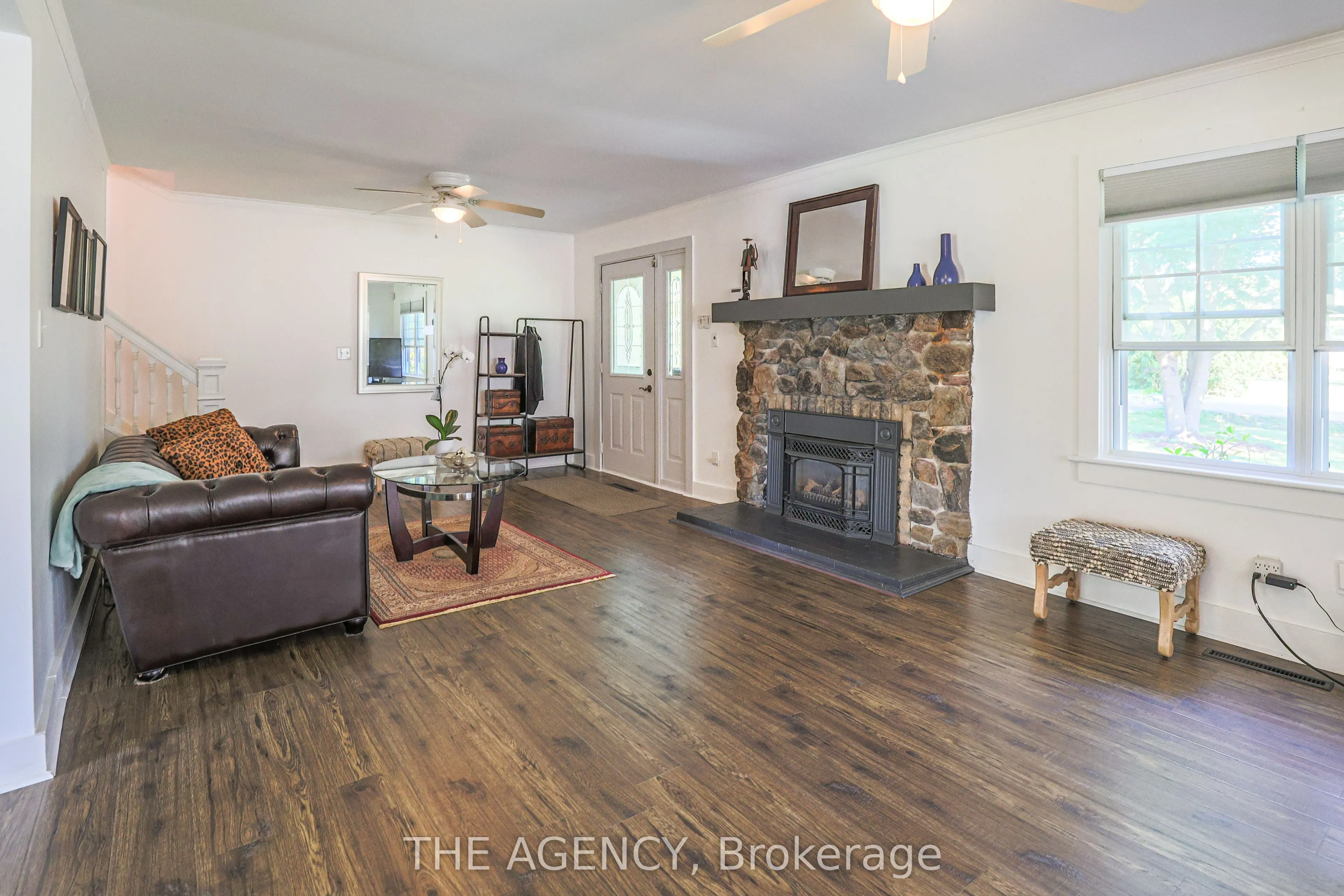 231 Prospect Point Road South Road S