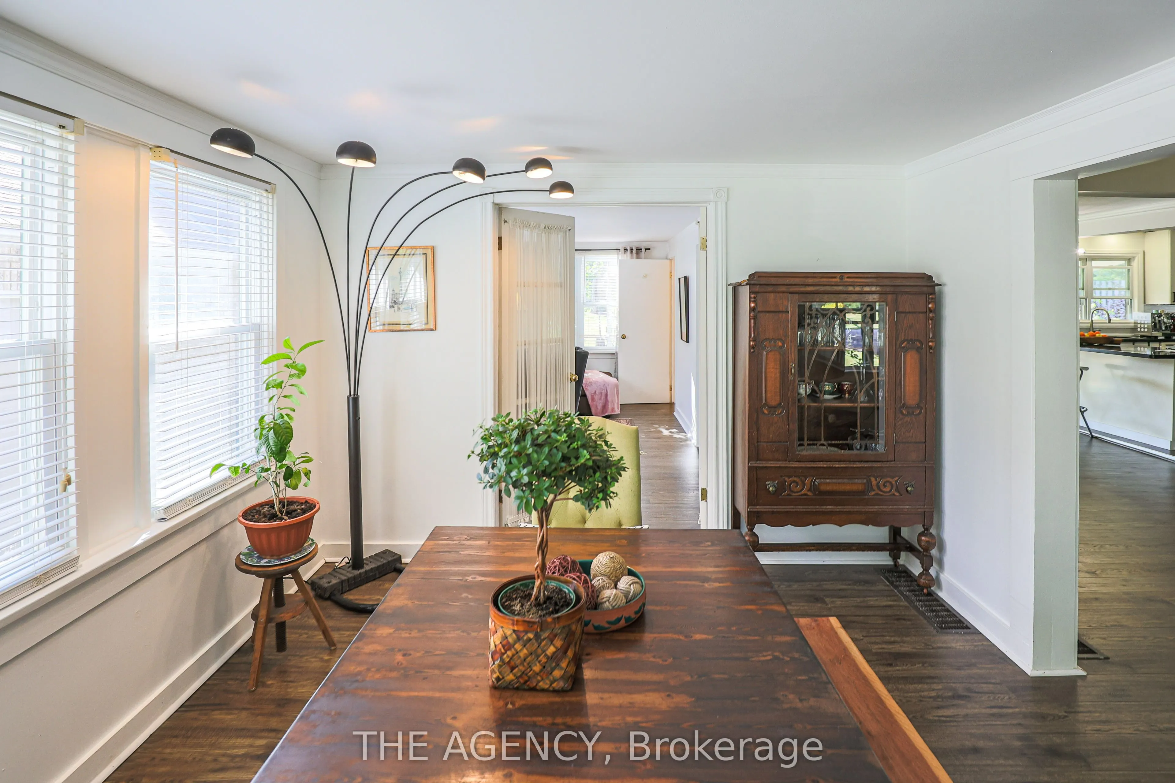 231 Prospect Point Road South Road S