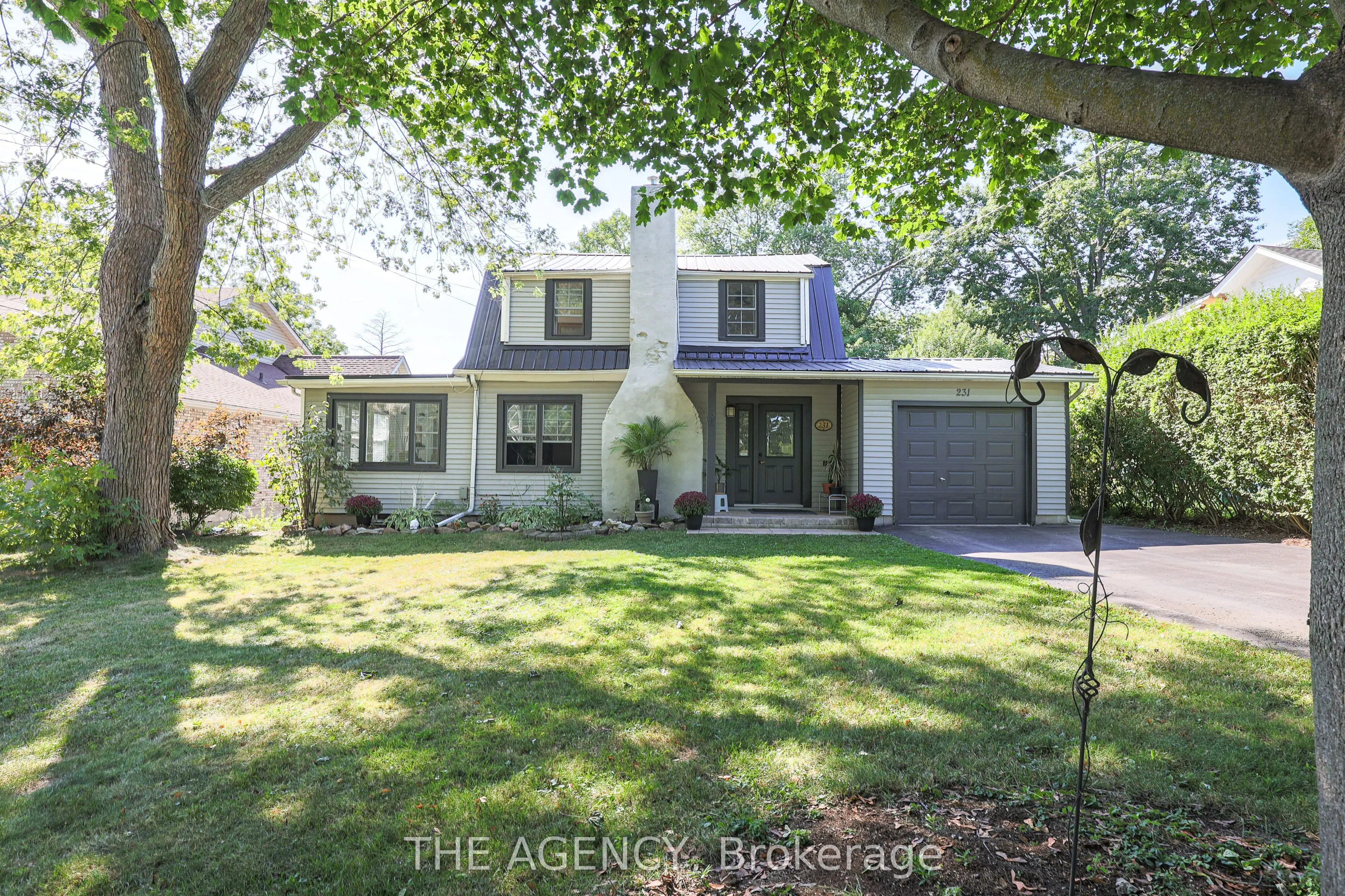 231 Prospect Point Road South Road S