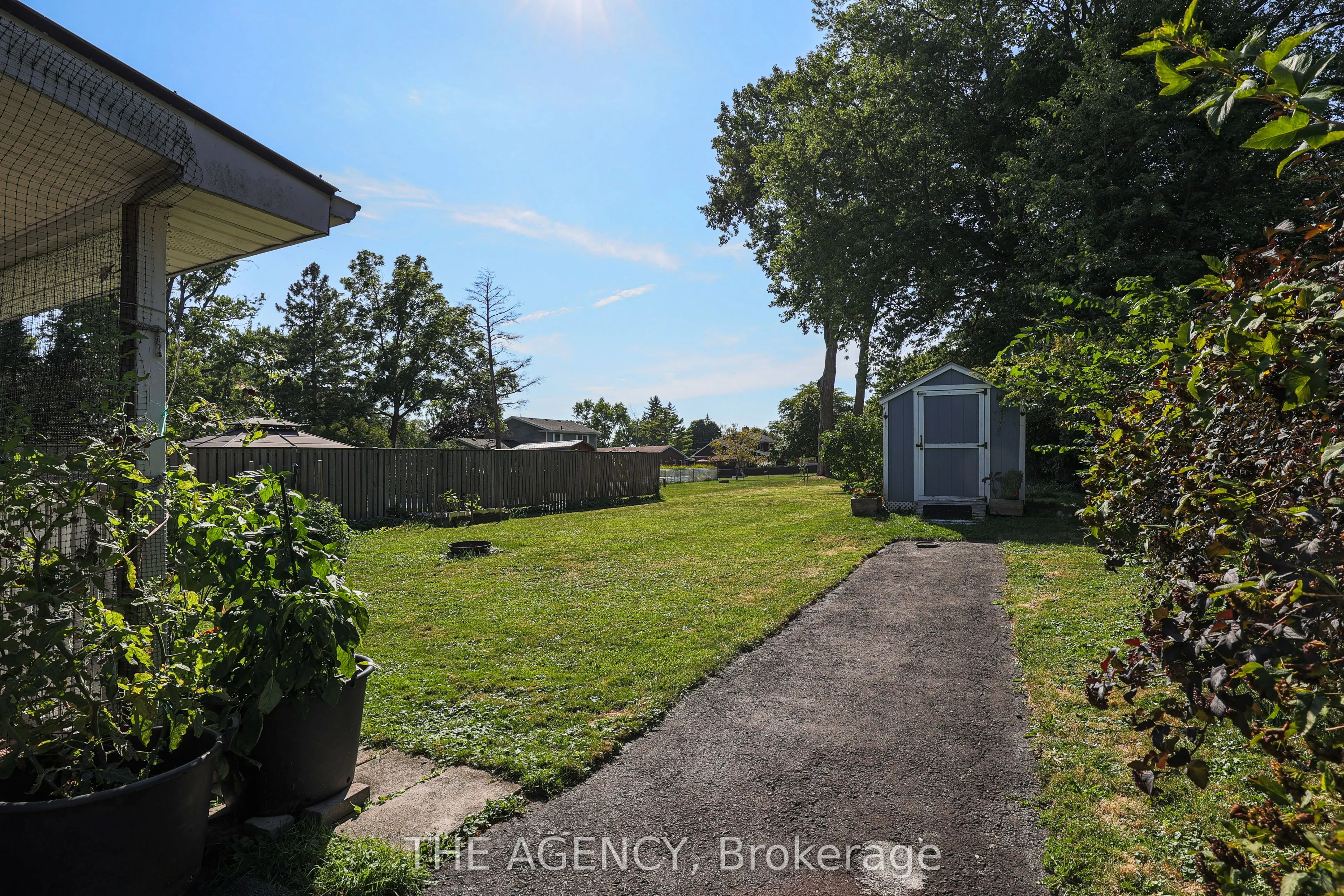 231 Prospect Point Road South Road S