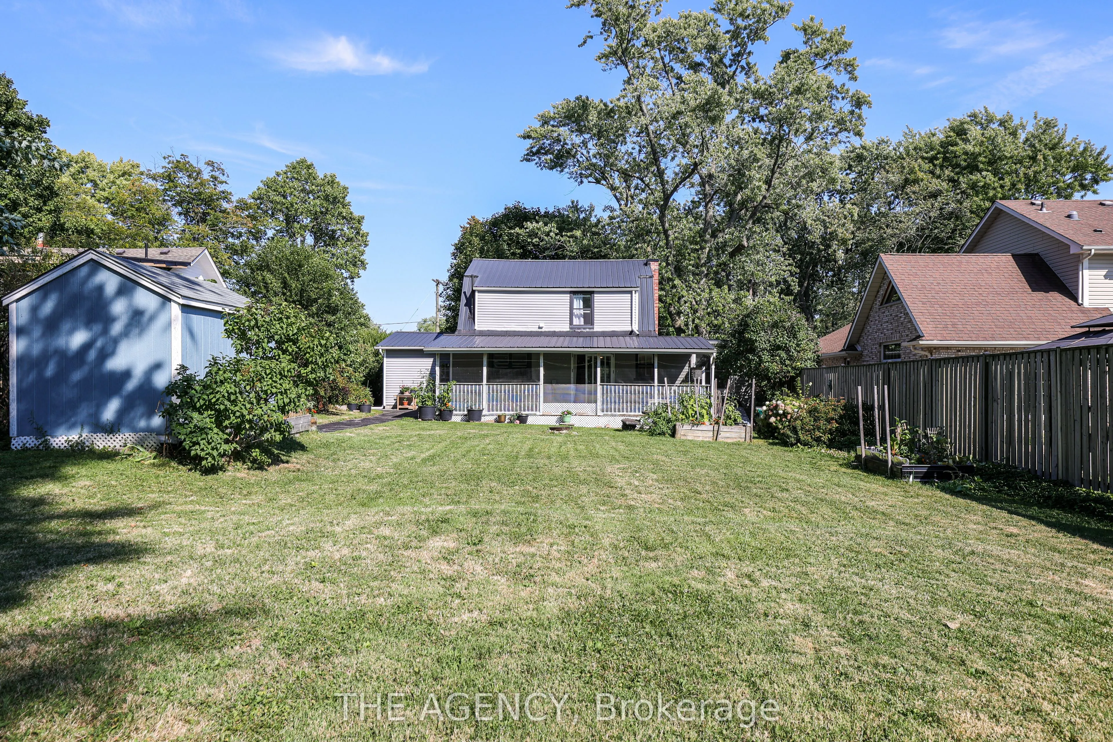 231 Prospect Point Road South Road S