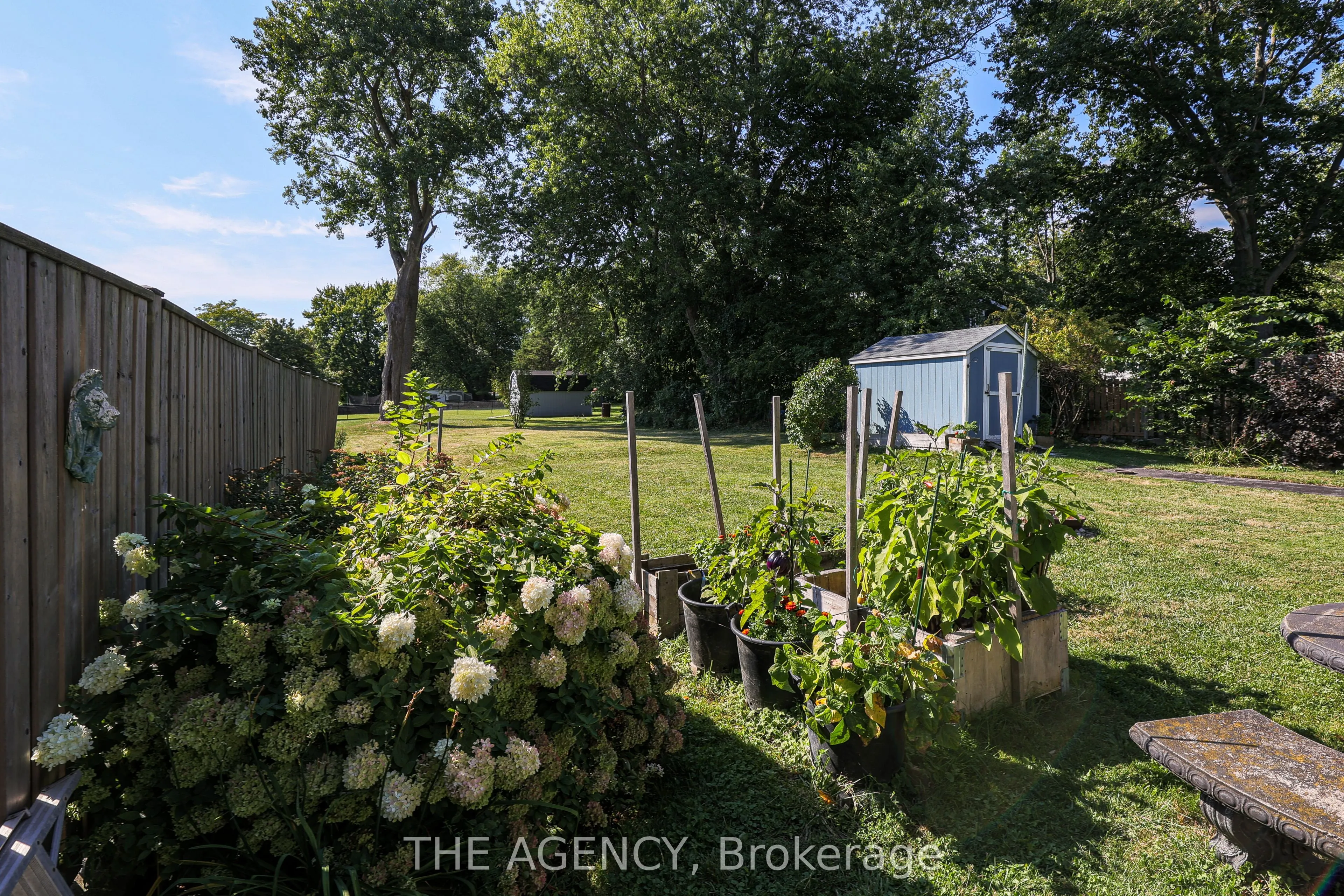 231 Prospect Point Road South Road S