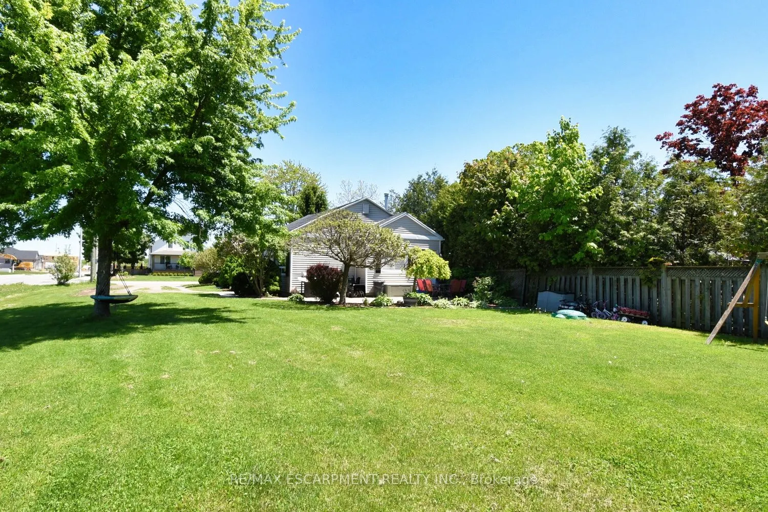 3674 Campden Road
