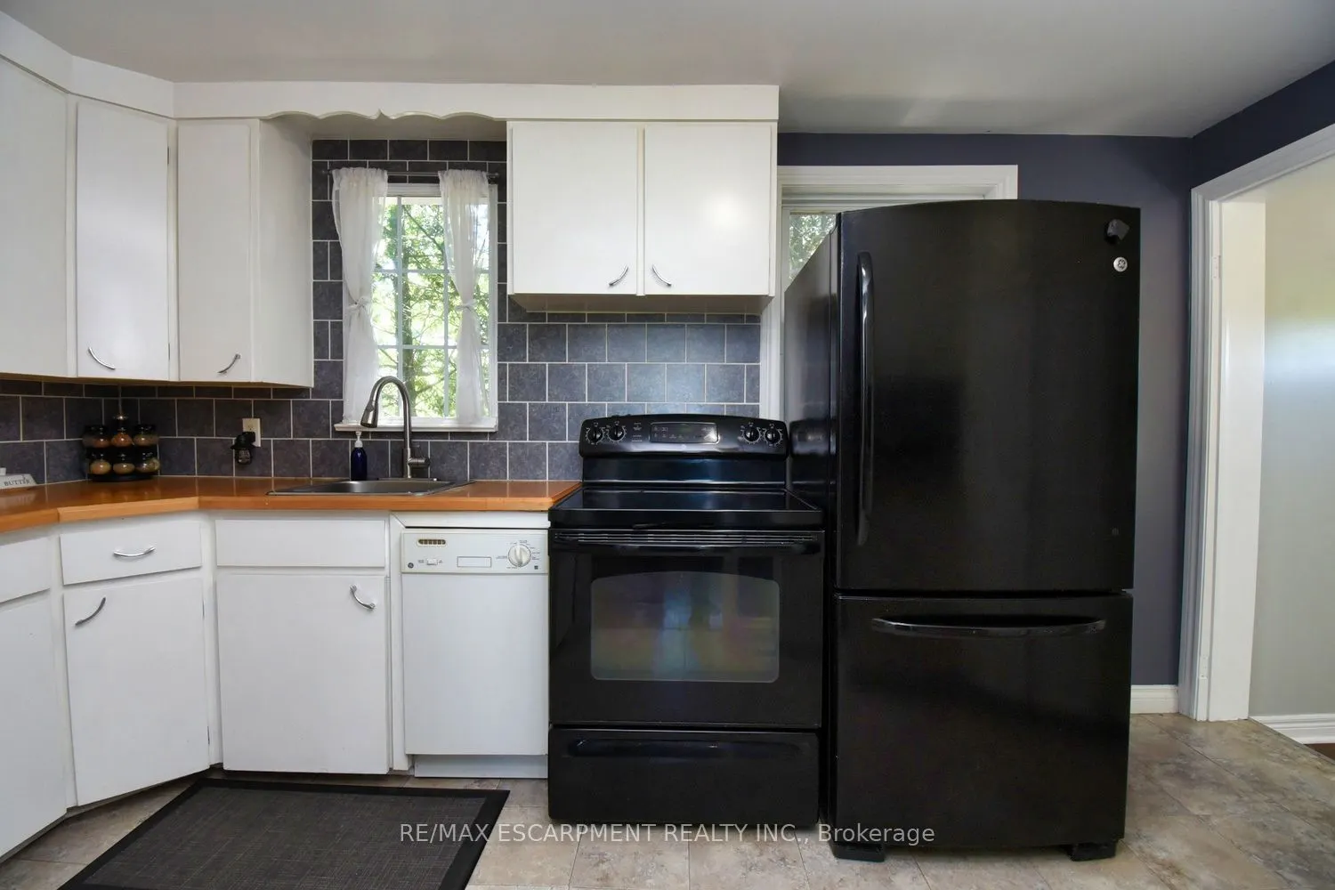 3674 Campden Road