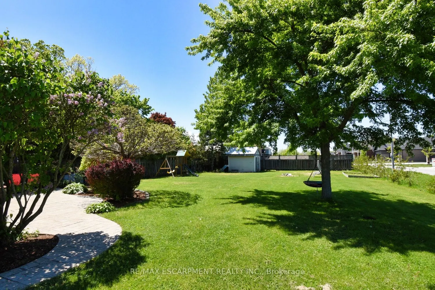 3674 Campden Road