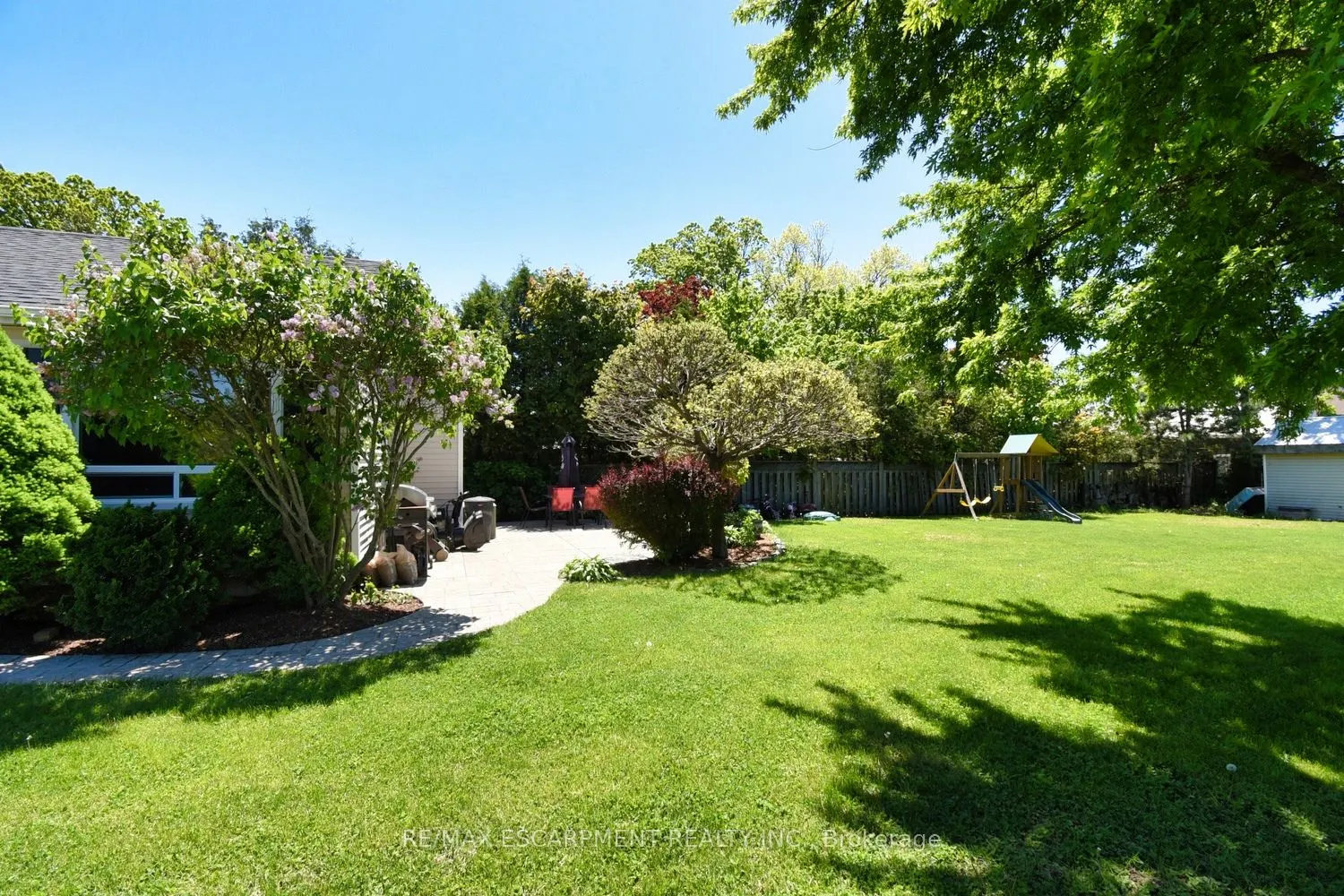 3674 Campden Road
