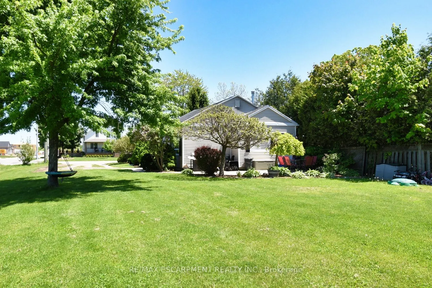 3674 Campden Road