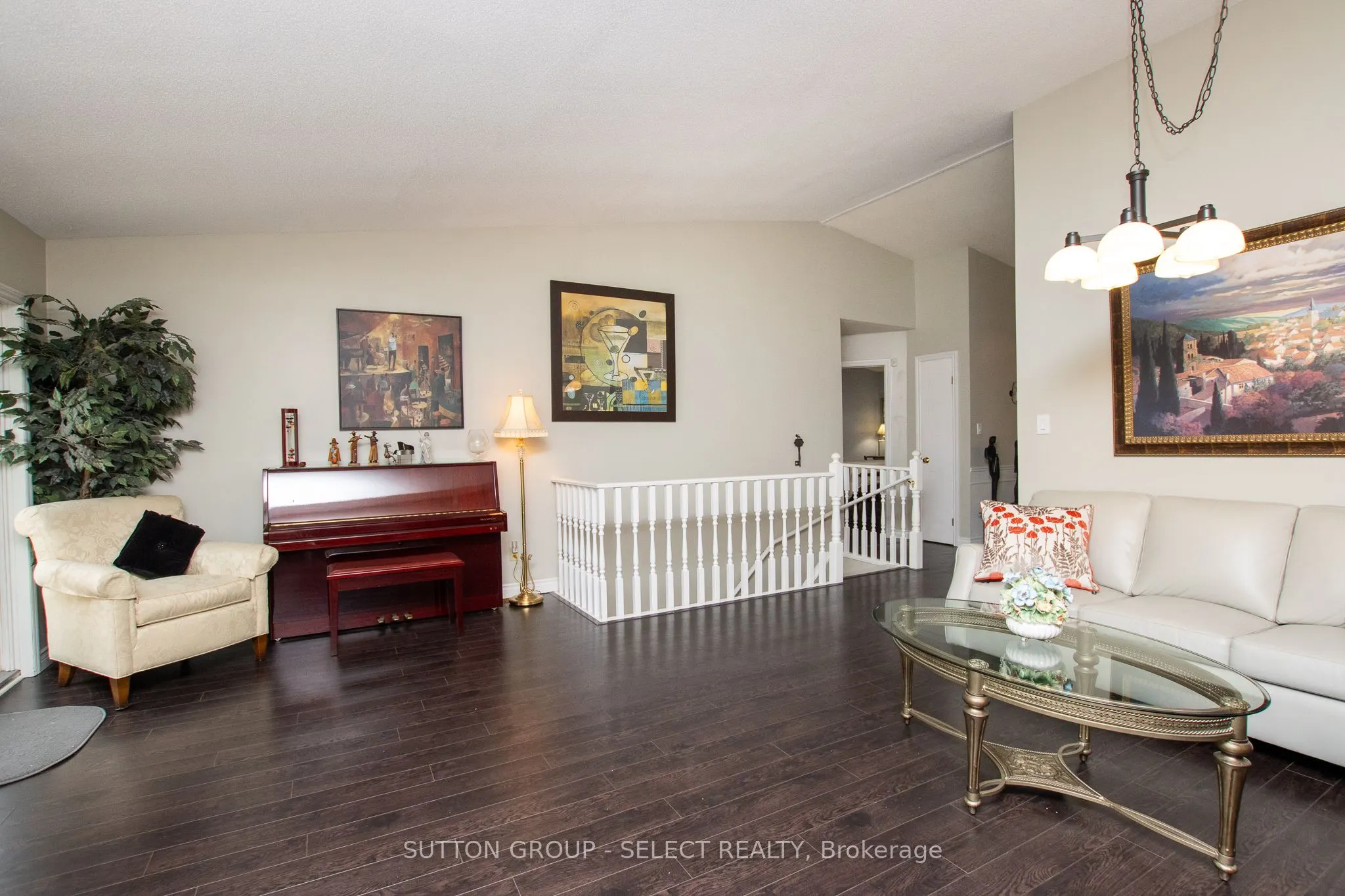 445 Riverside Drive, #4