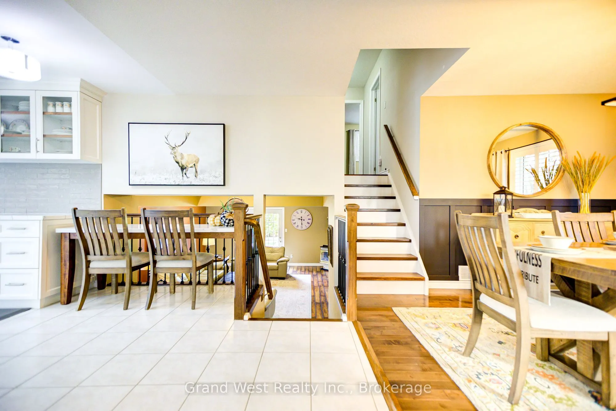122 Westcliff Way