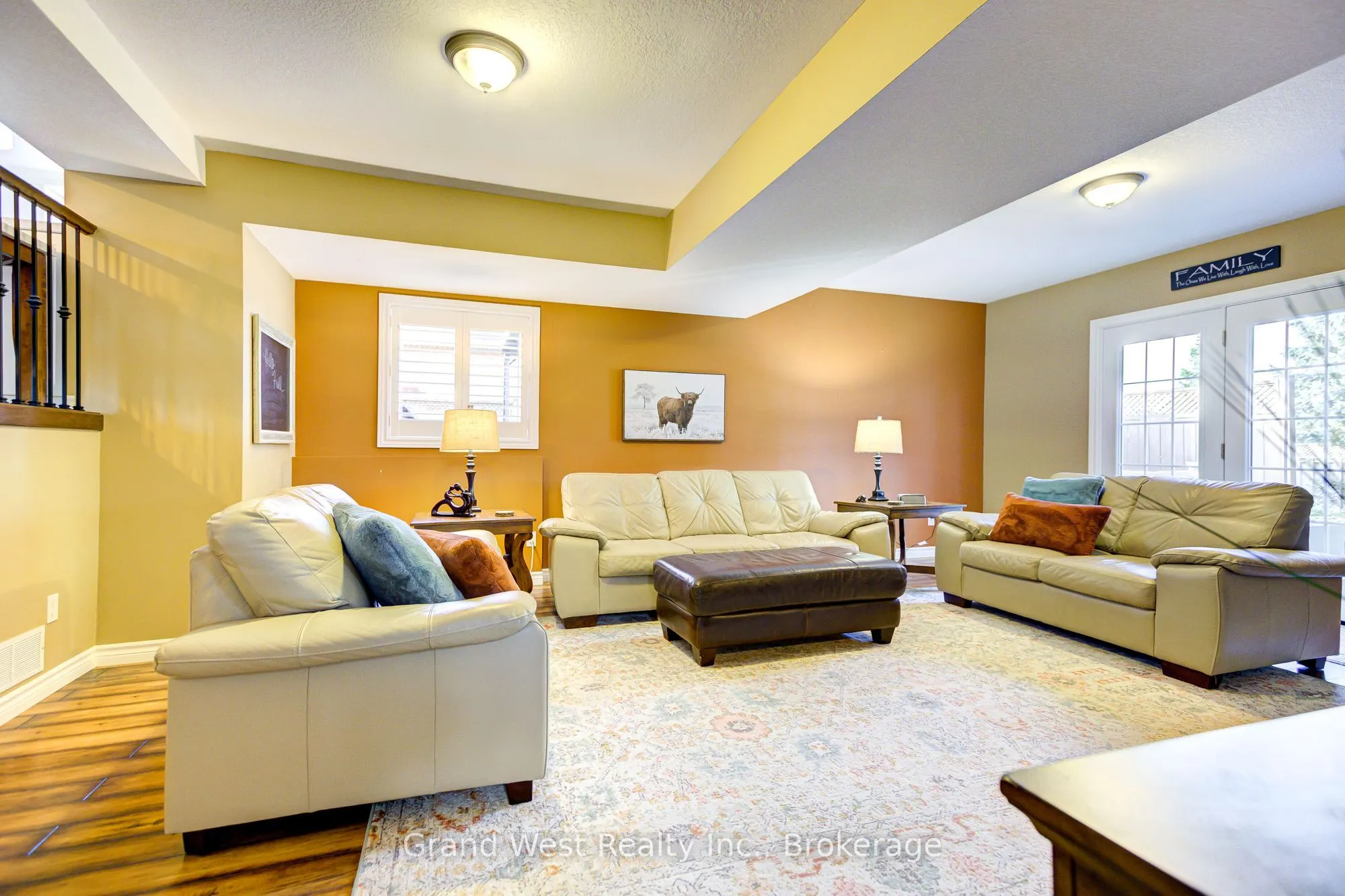 122 Westcliff Way