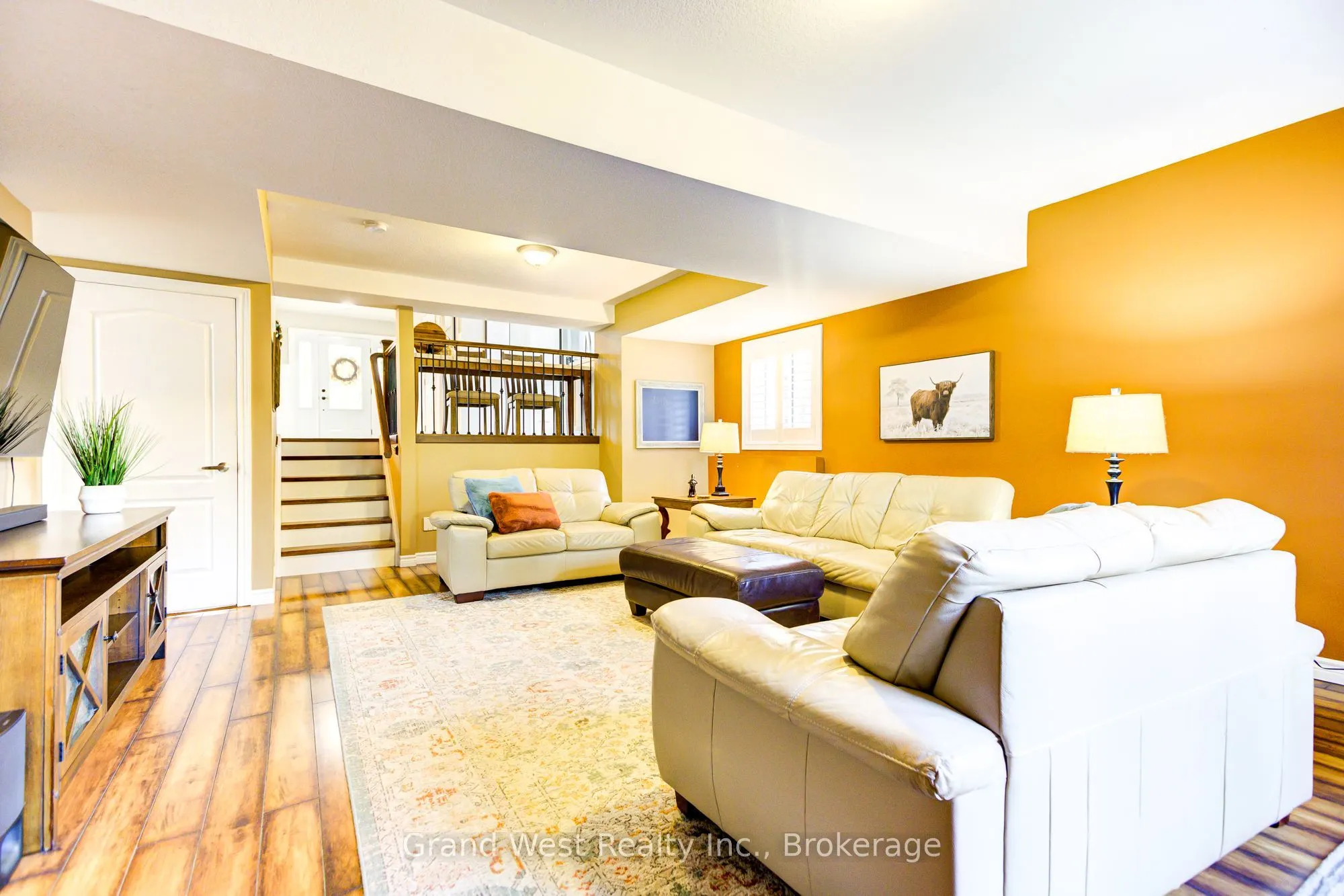 122 Westcliff Way