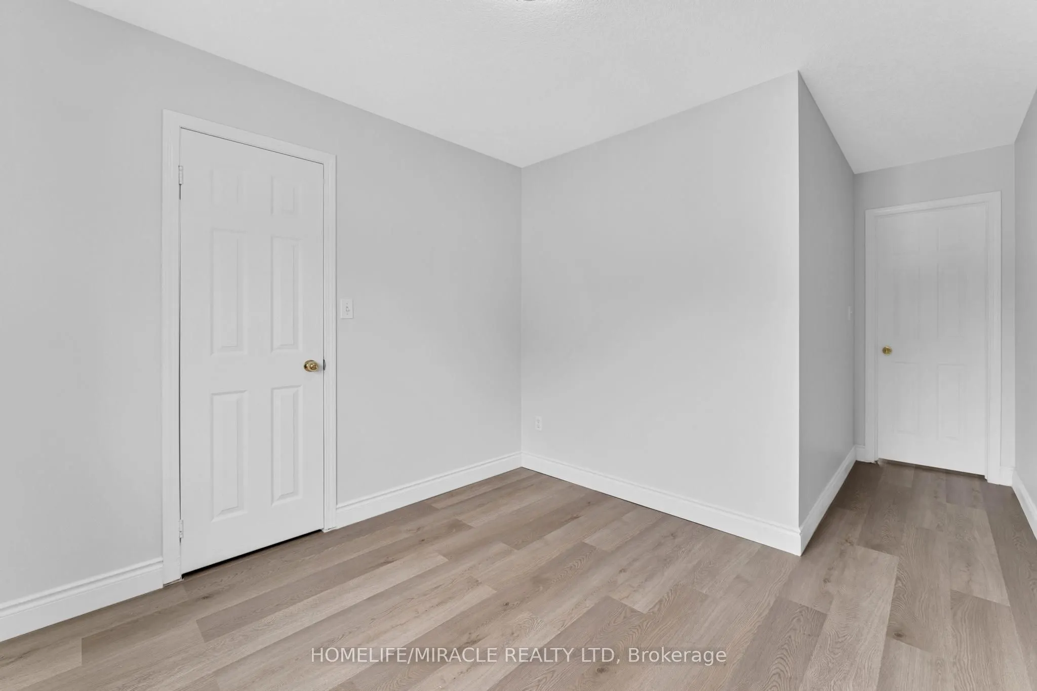 120 Jansen Avenue