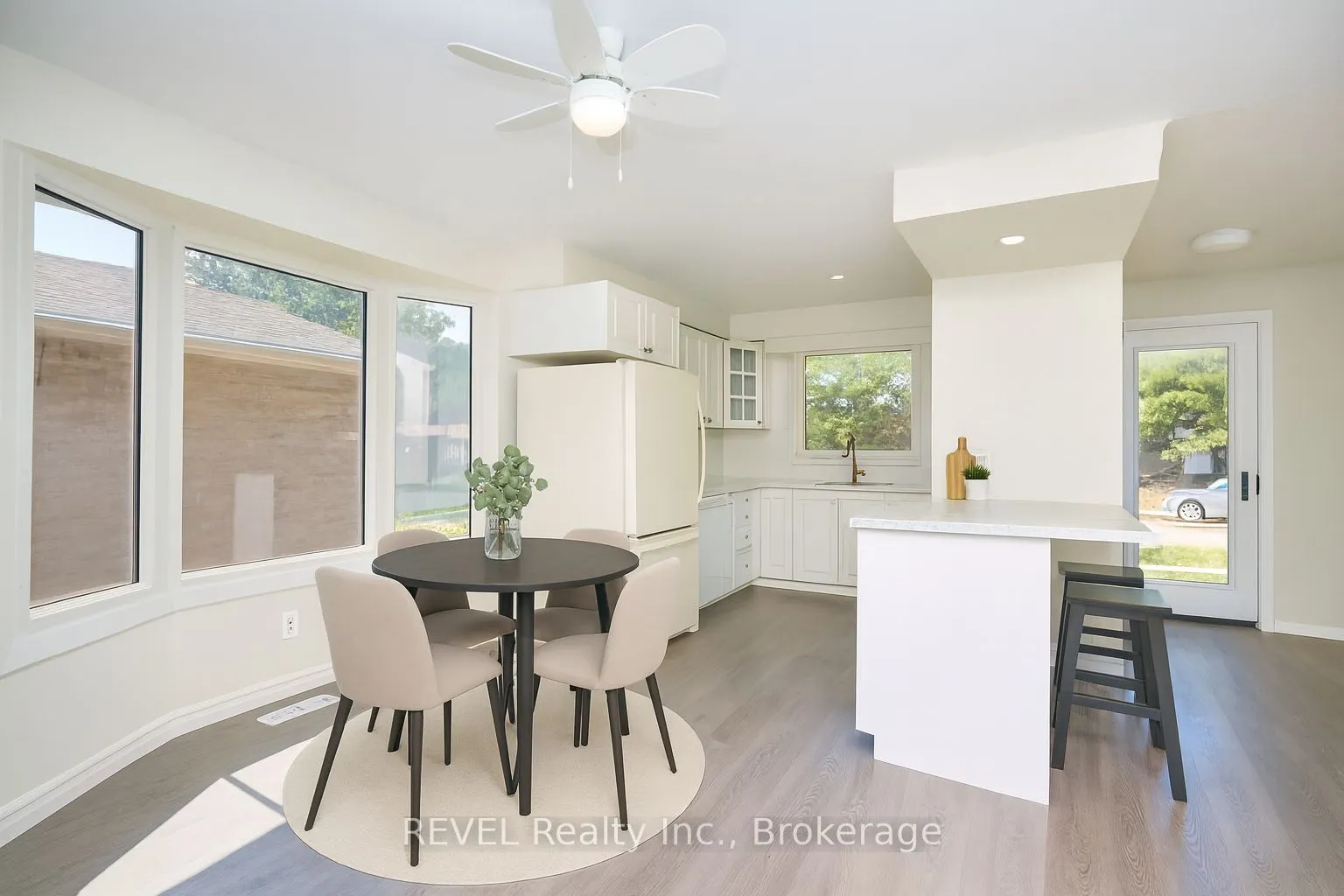 7386 Sunhaven Drive