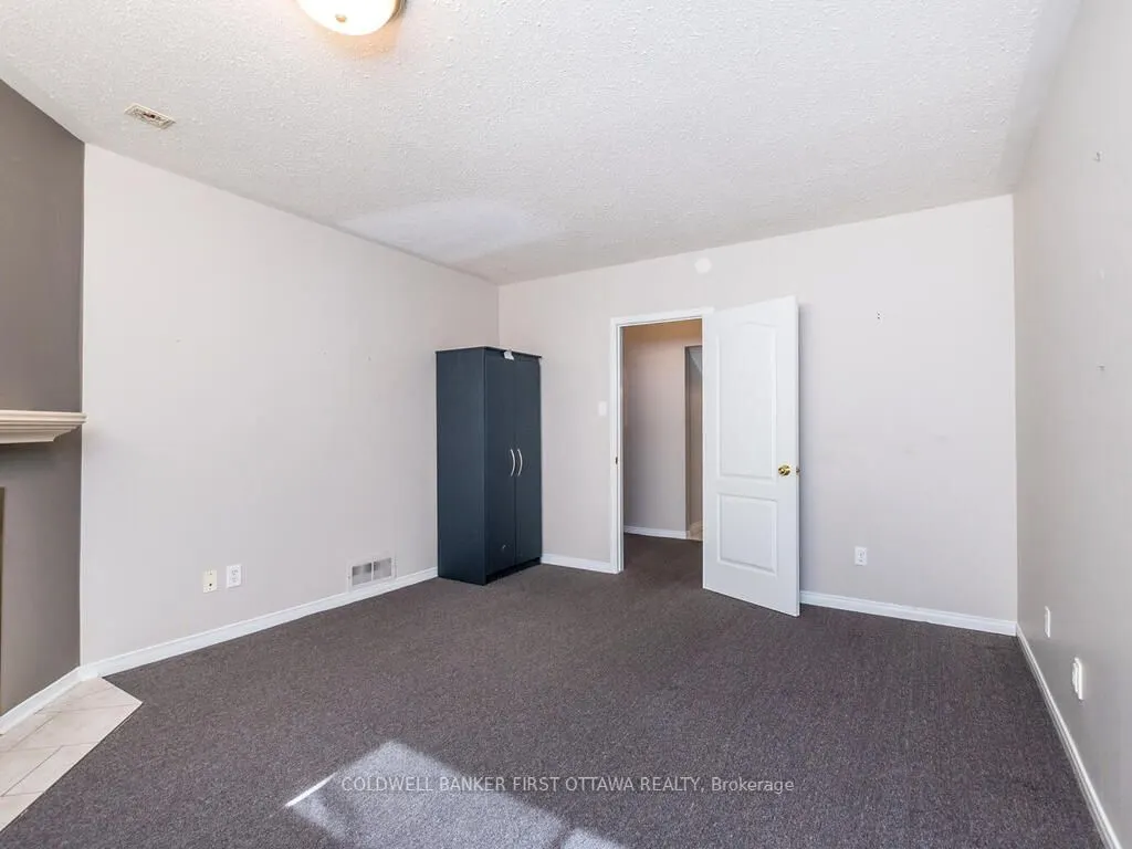 6101 Arbourwood Drive