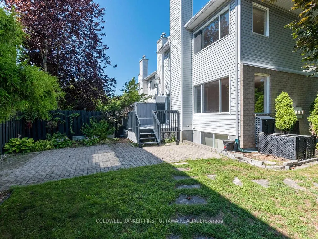 6101 Arbourwood Drive