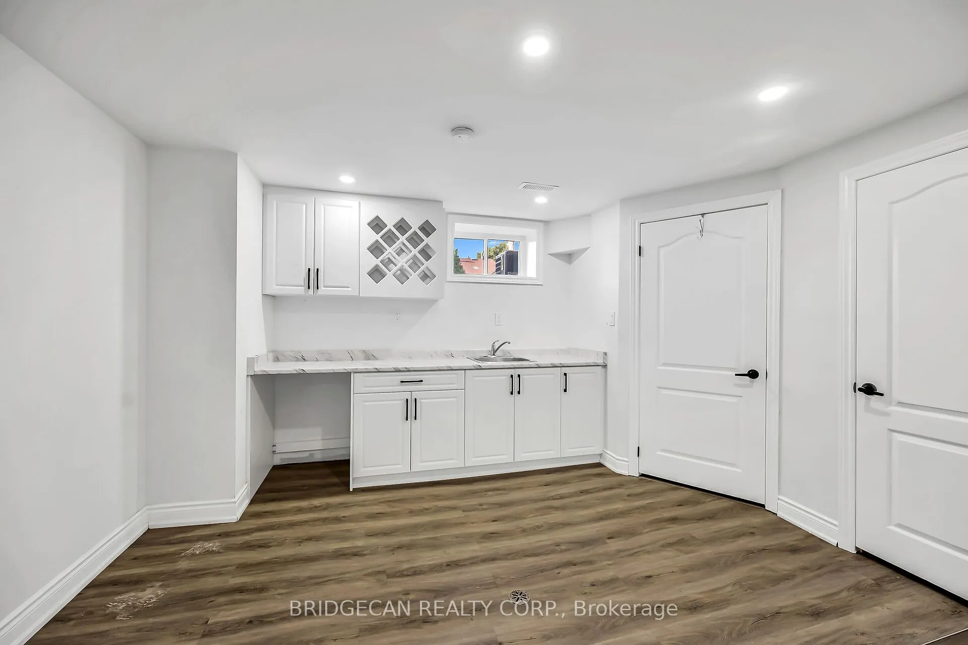 17 Brierwood Avenue