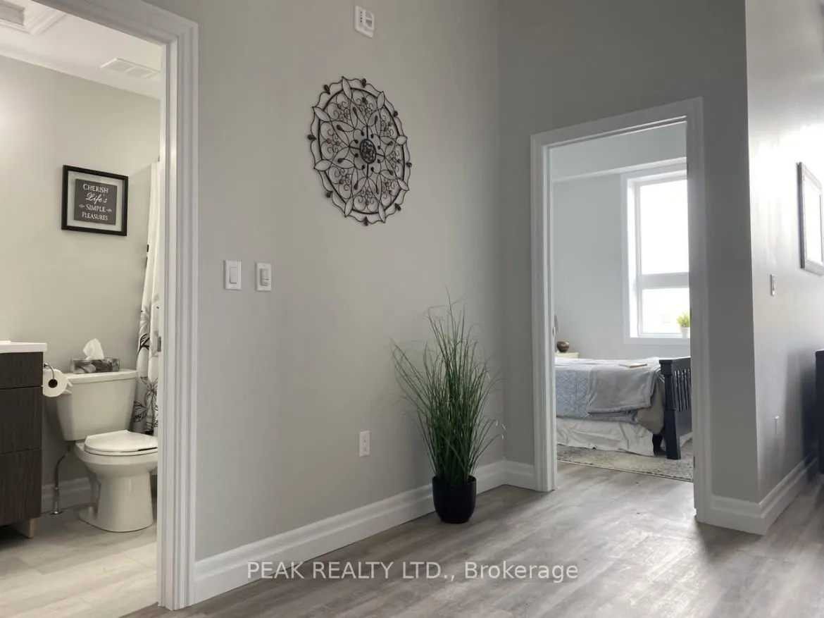 116 King Street, #202