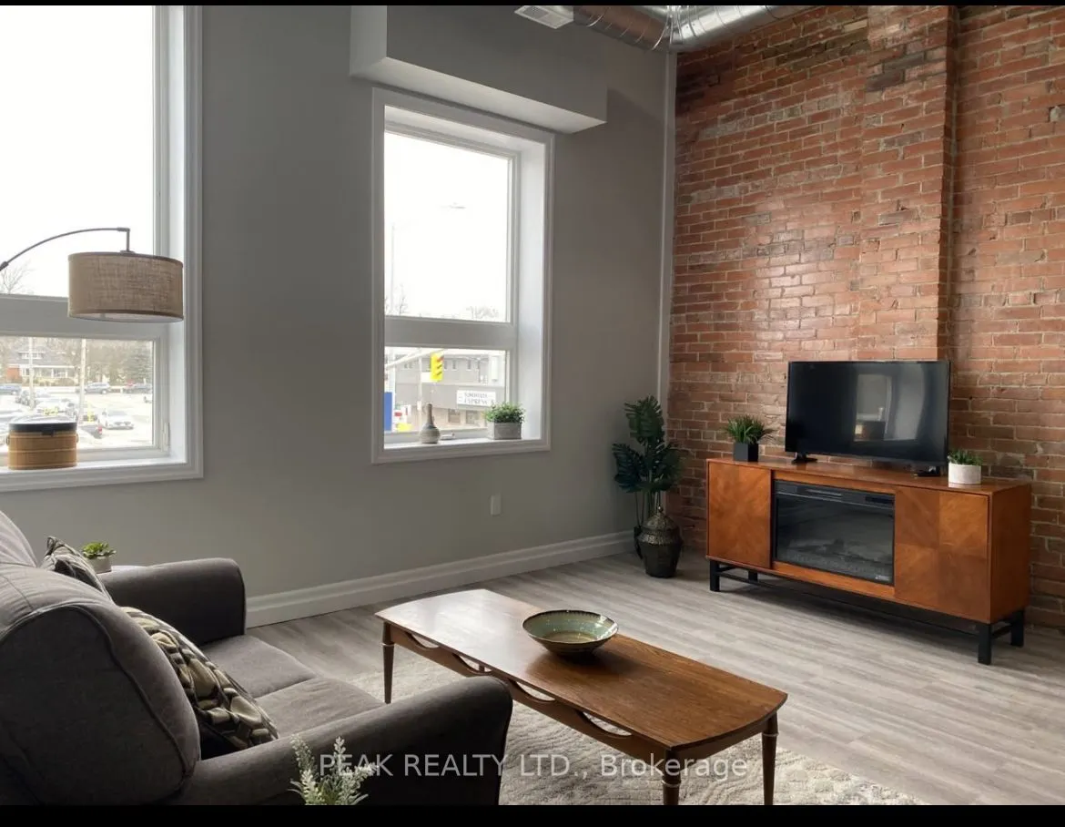 116 King Street, #202