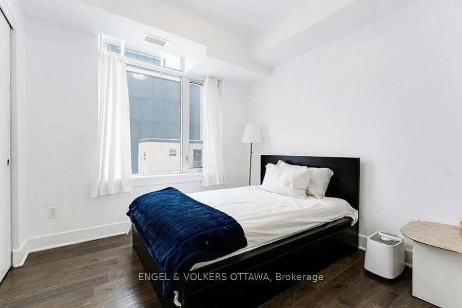 255 BAY Street W, #1305