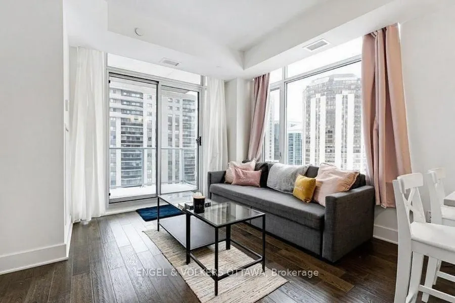255 BAY Street W, #1305