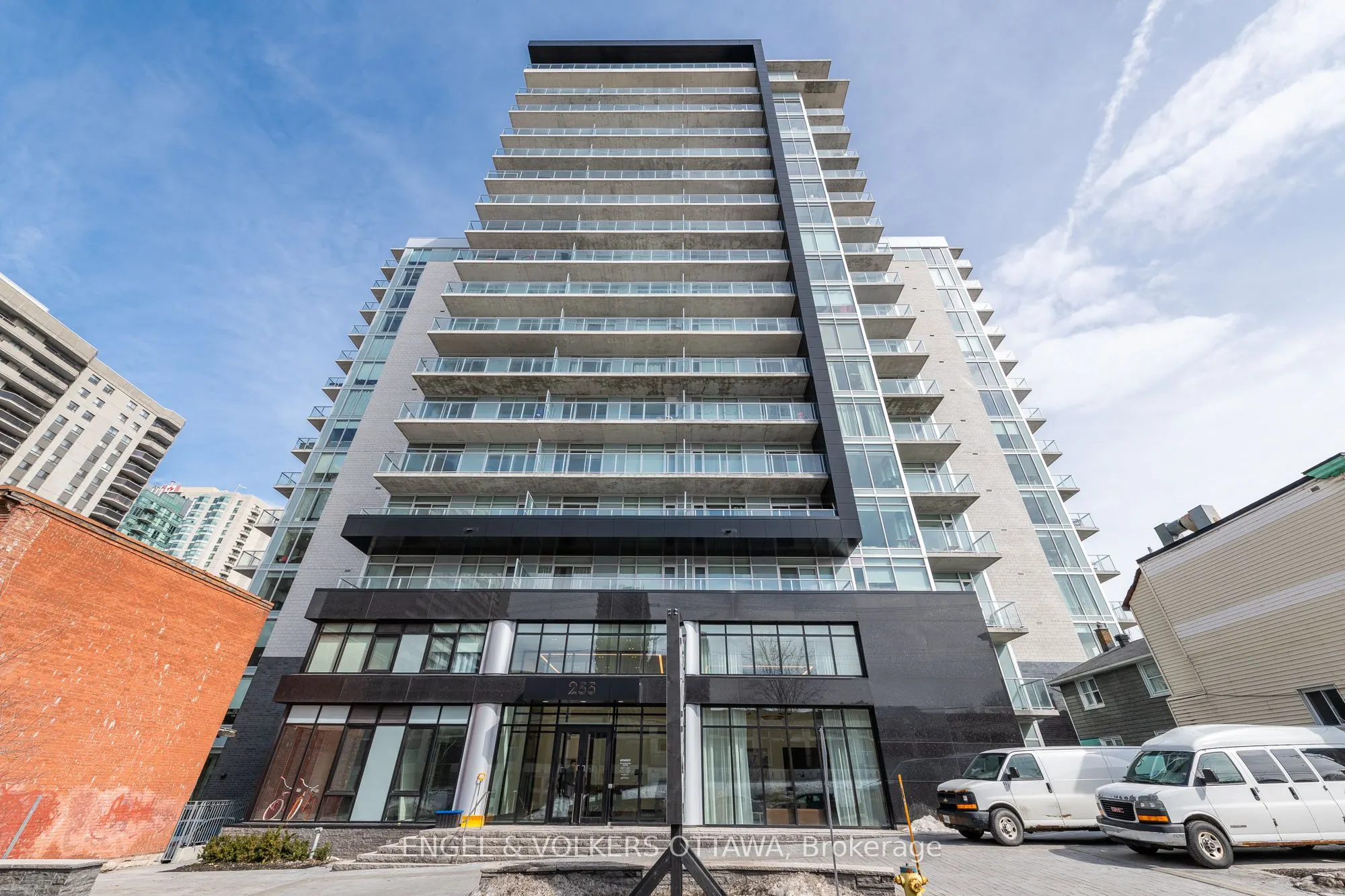 255 BAY Street W, #1305