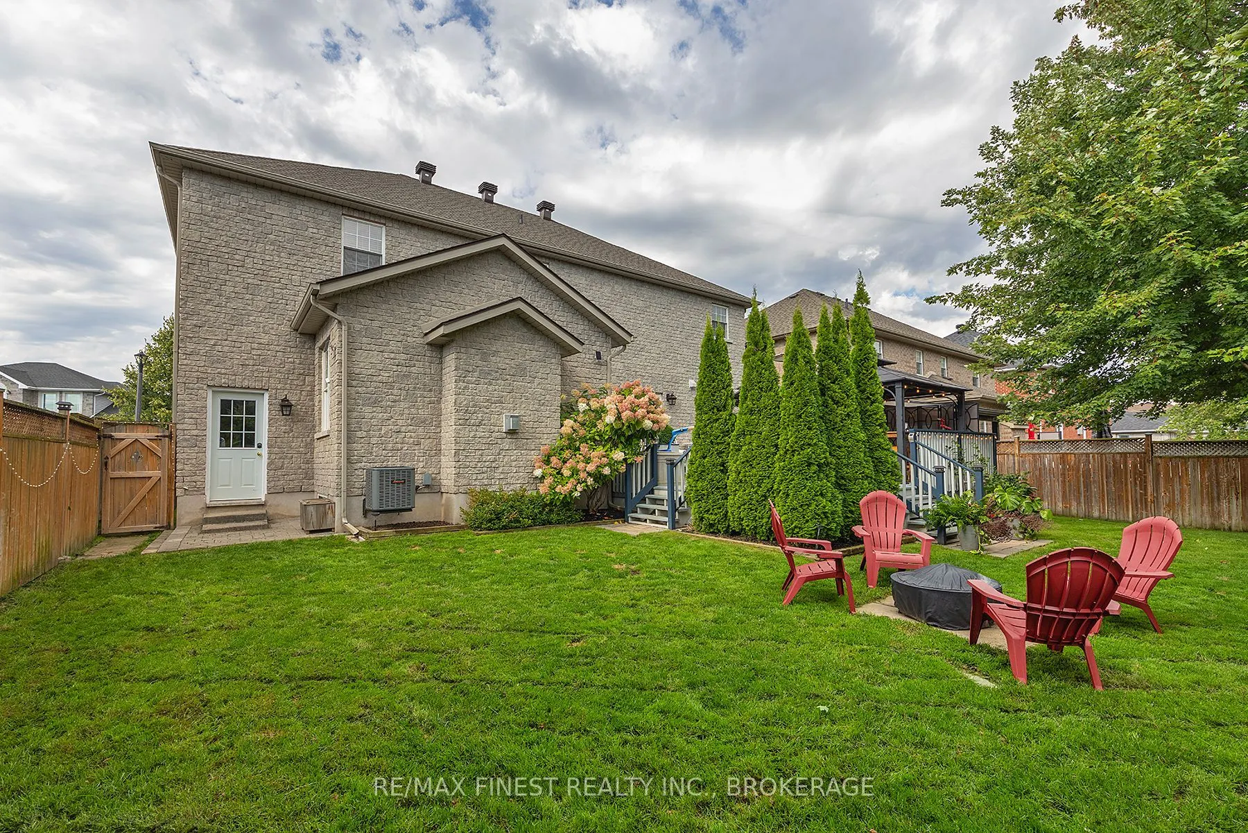 332 Honeywood Avenue