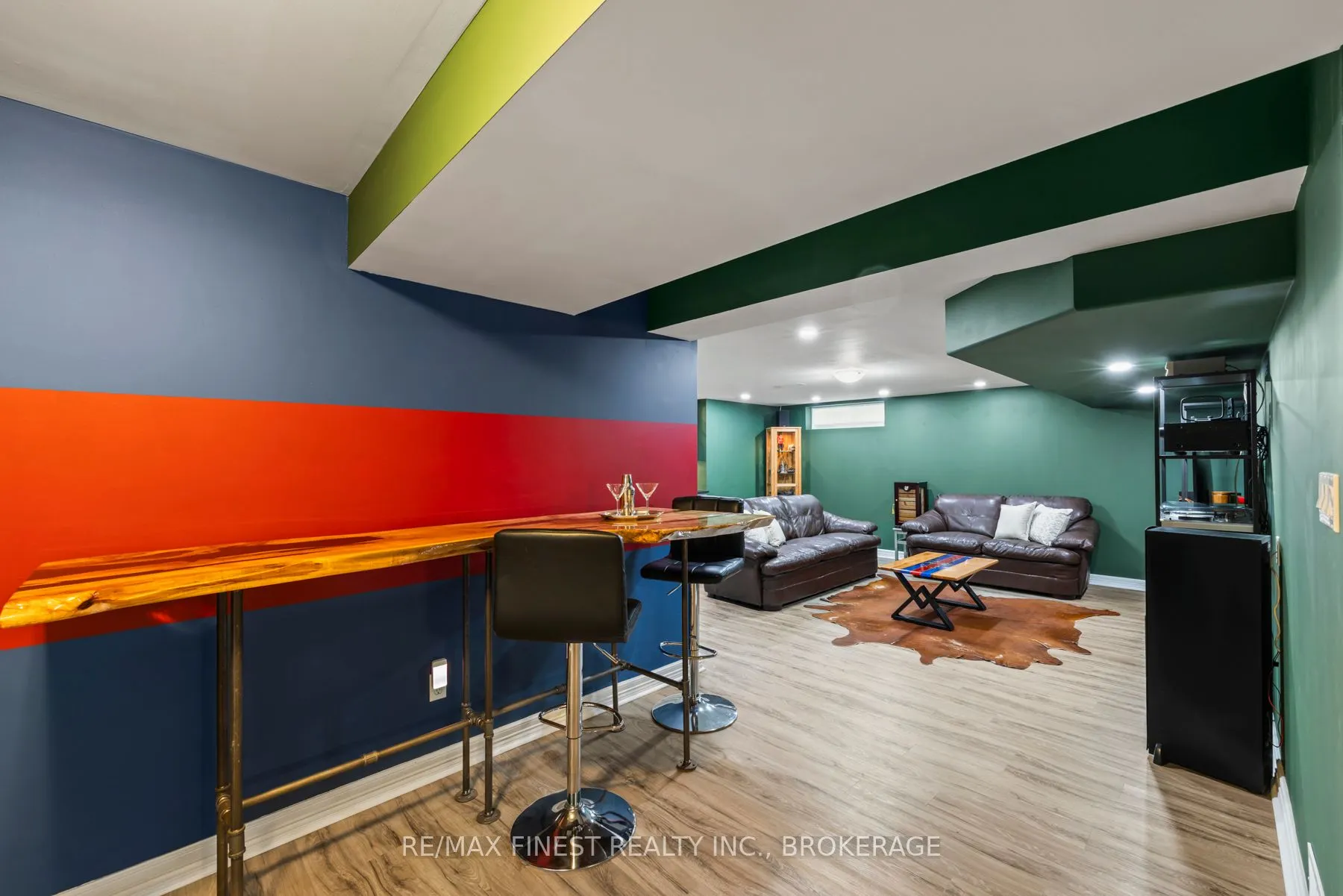 332 Honeywood Avenue