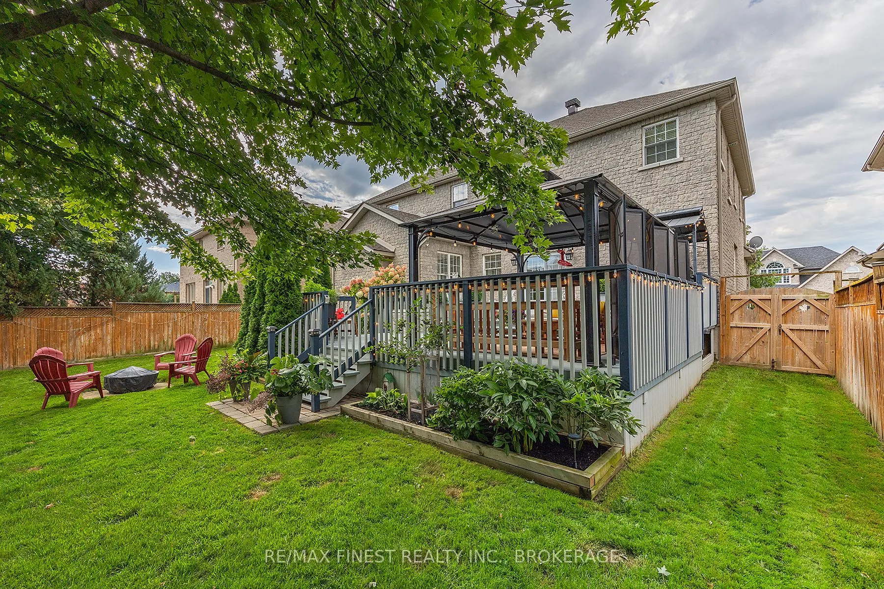 332 Honeywood Avenue
