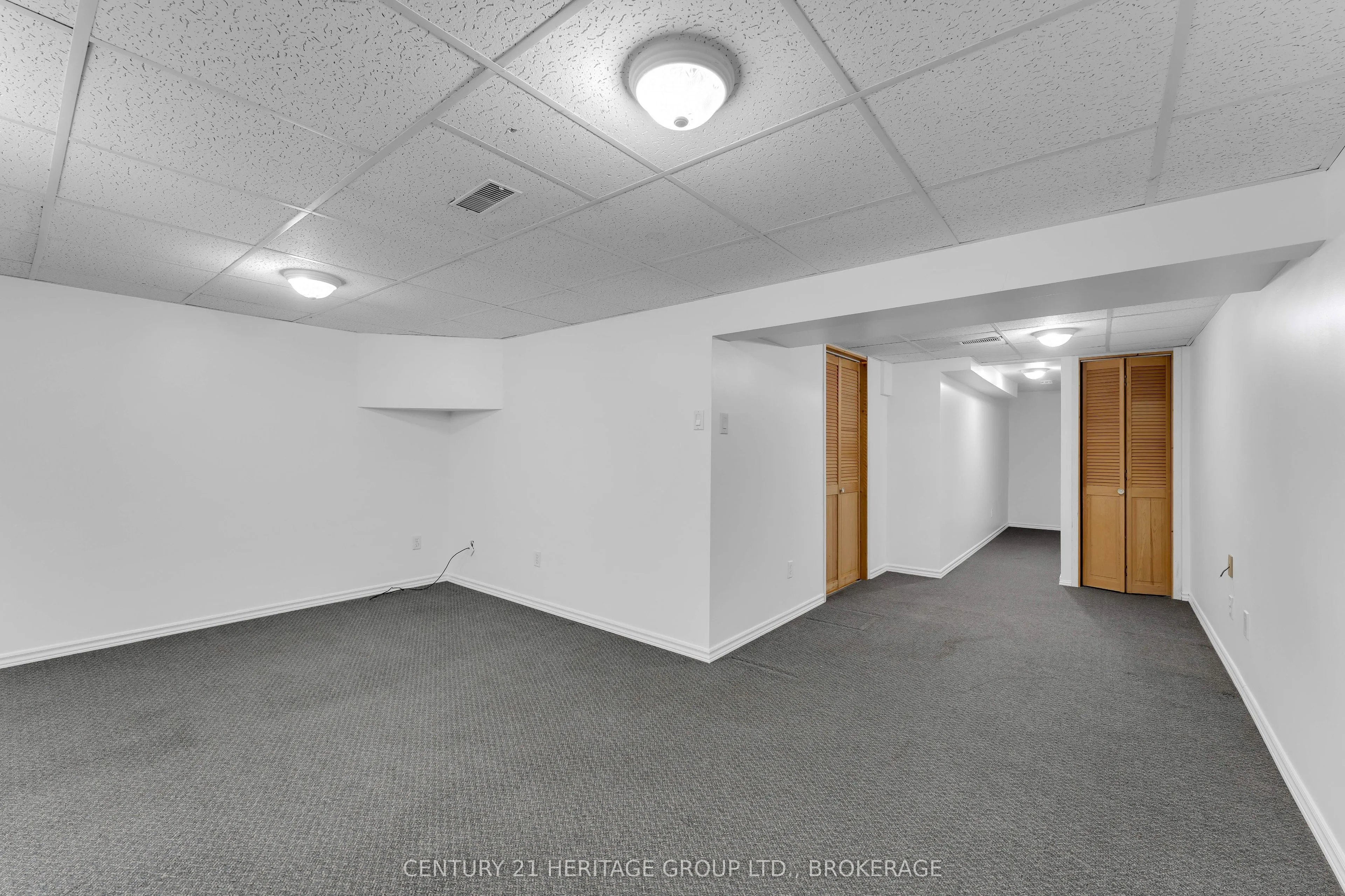 802 Datzell Lane W, #49