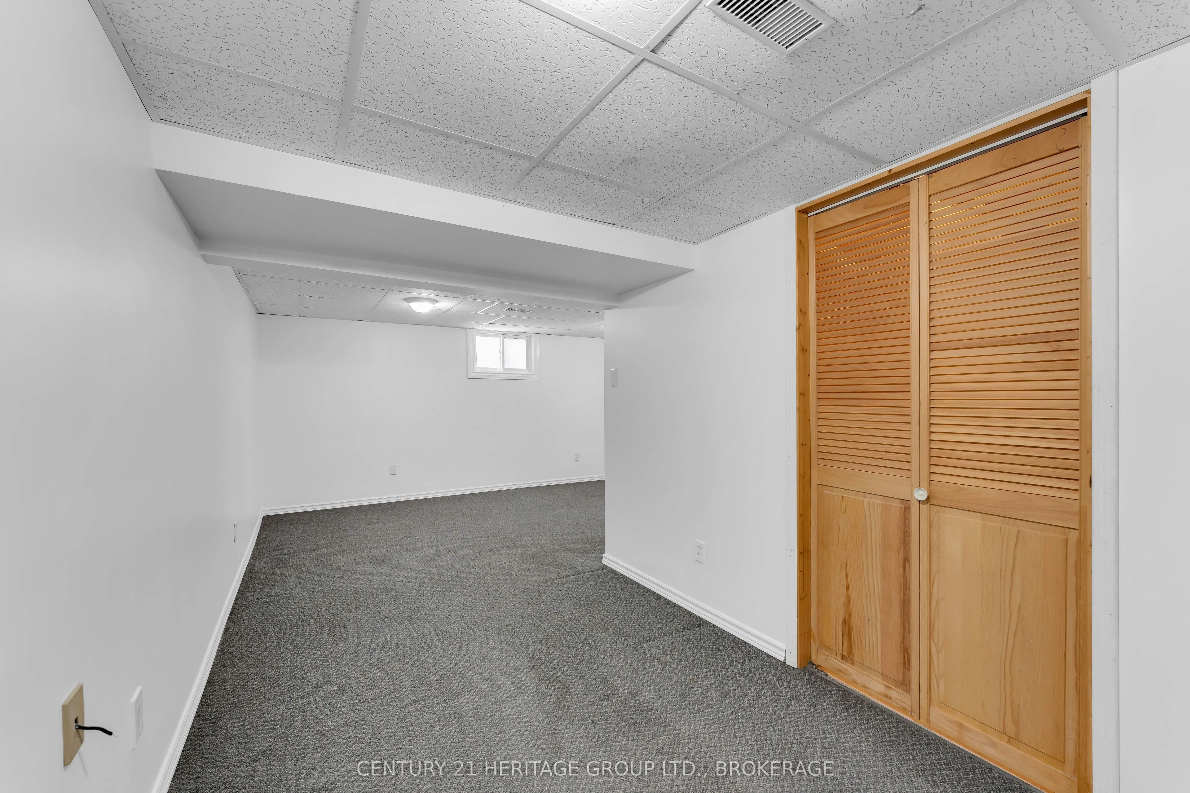 802 Datzell Lane W, #49